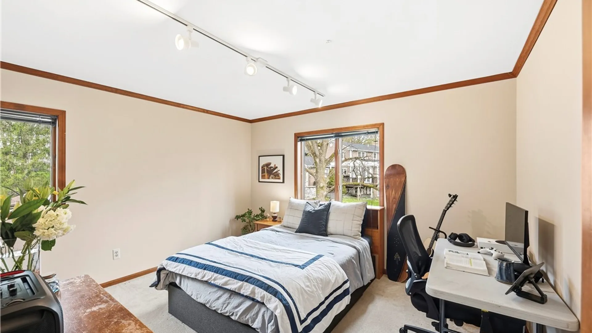 Property at 6 Woodmere, Skaneateles, NY 13152 21