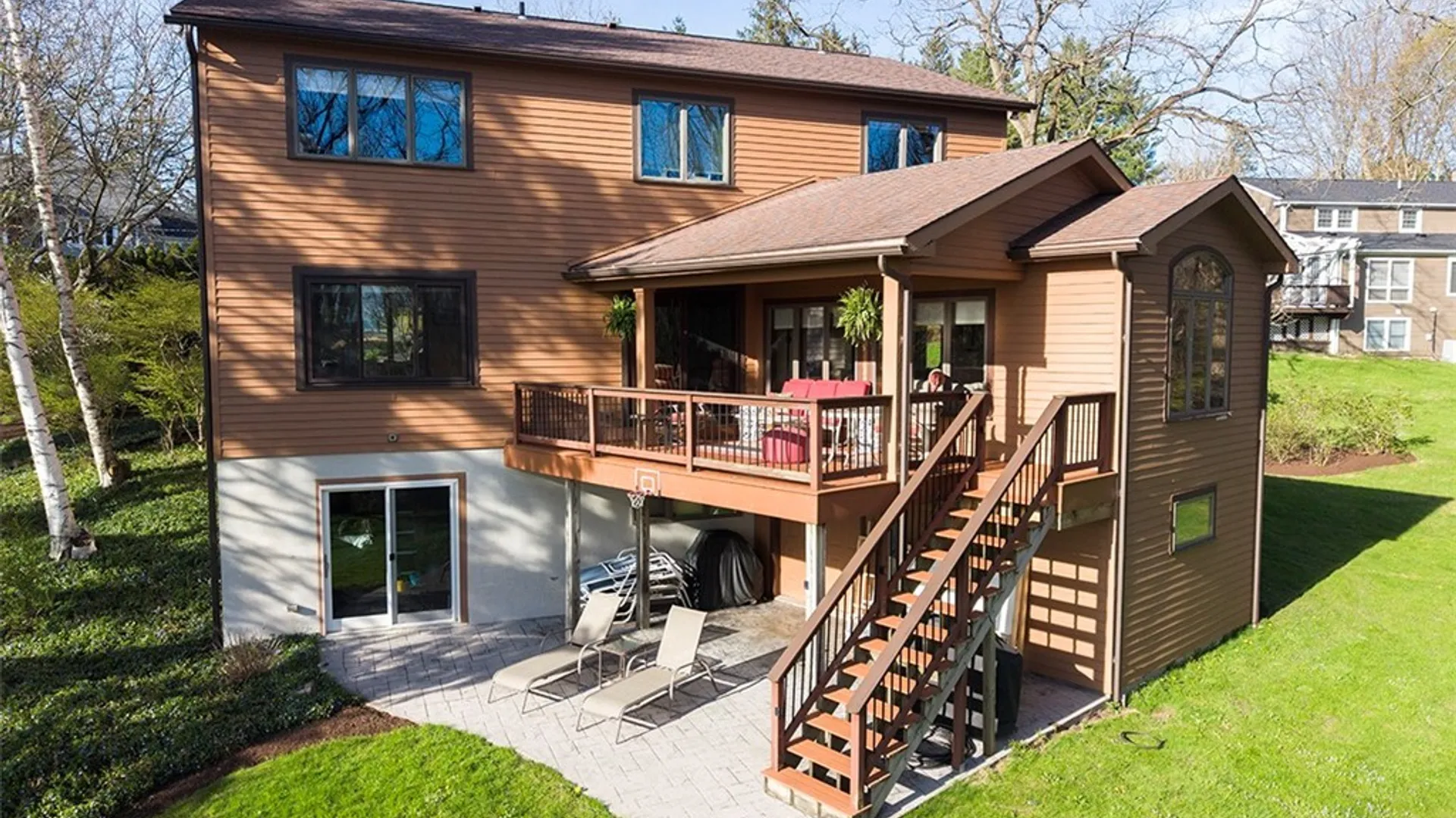 Property at 6 Woodmere, Skaneateles, NY 13152 3
