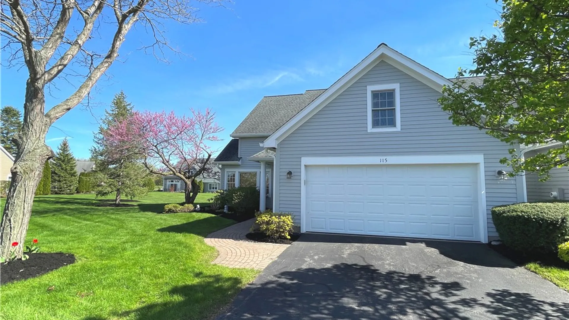 Property at 115 Carousel Ln, Canandaigua City, NY 14424 26