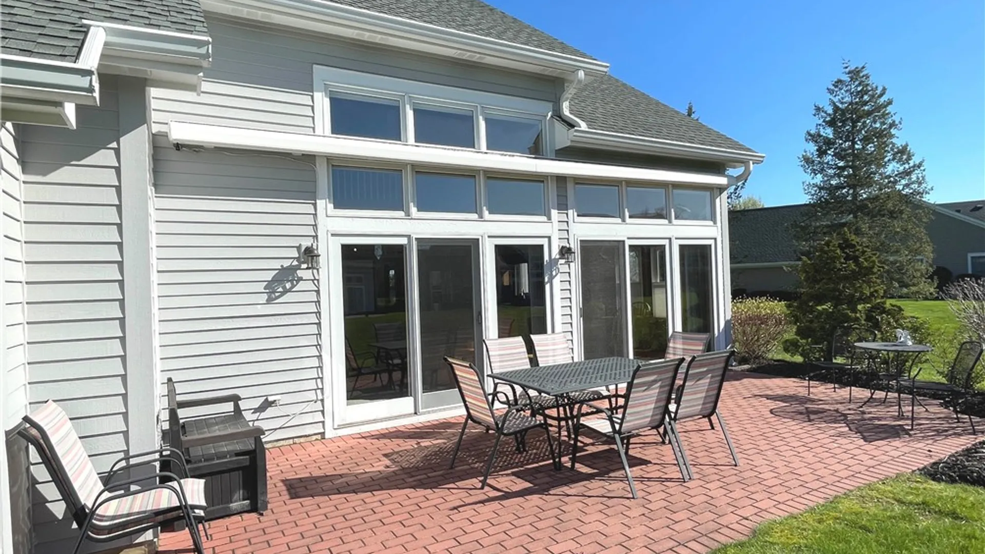 Property at 115 Carousel Ln, Canandaigua City, NY 14424 29
