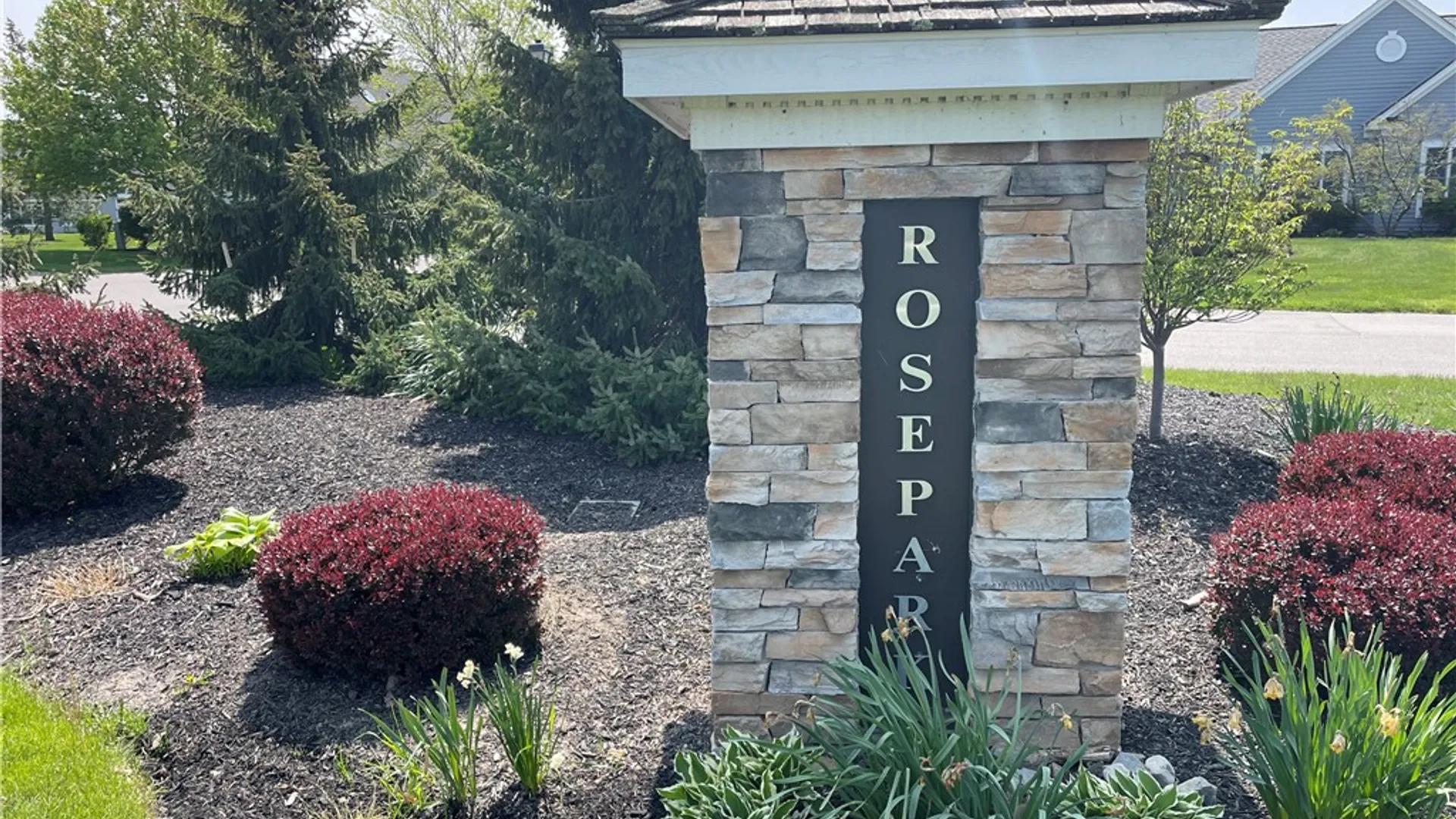 Property at 115 Carousel Ln, Canandaigua City, NY 14424 32