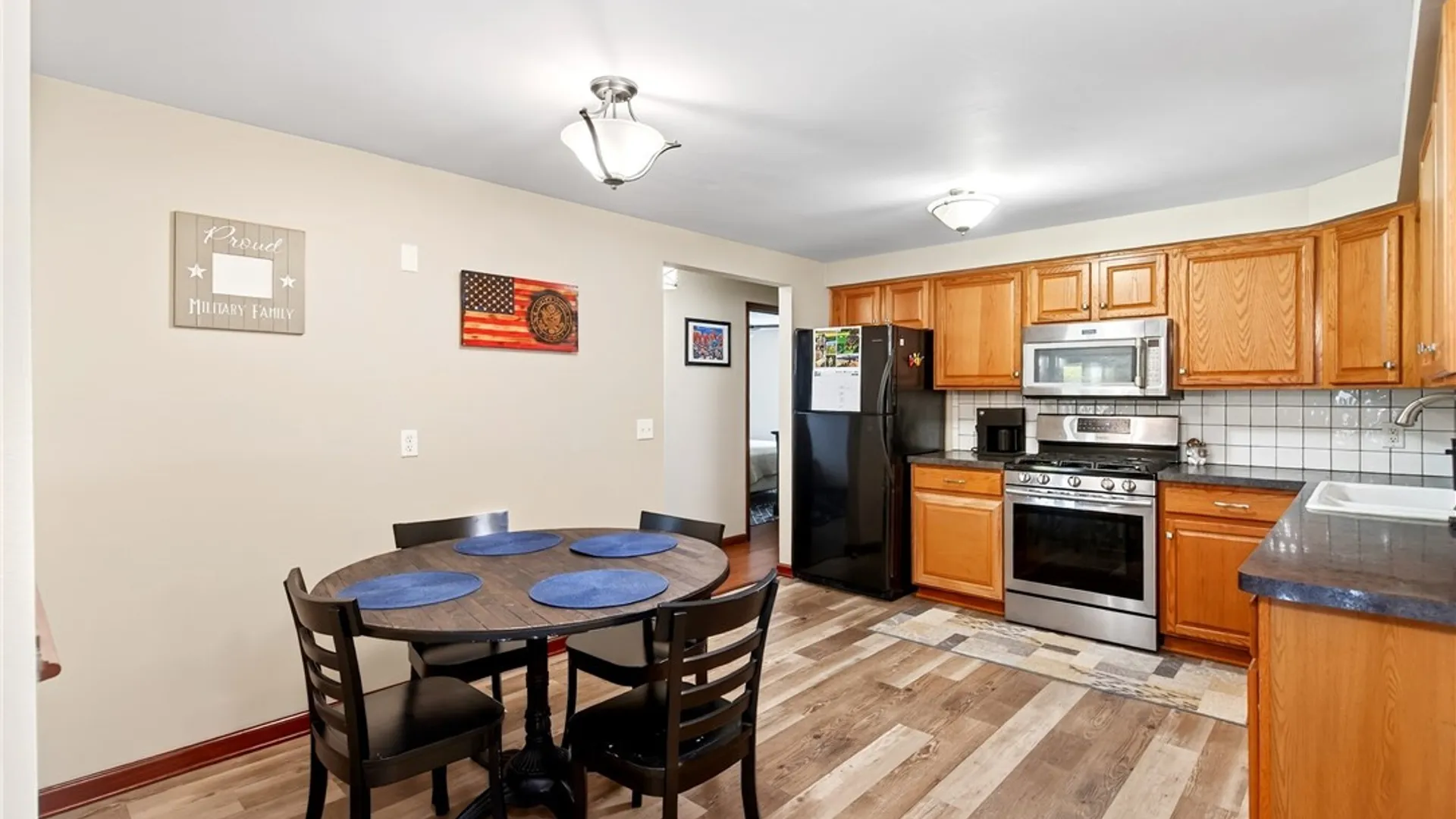 Property at 8 Cromwell Drive, Cheektowaga, NY 14043 10