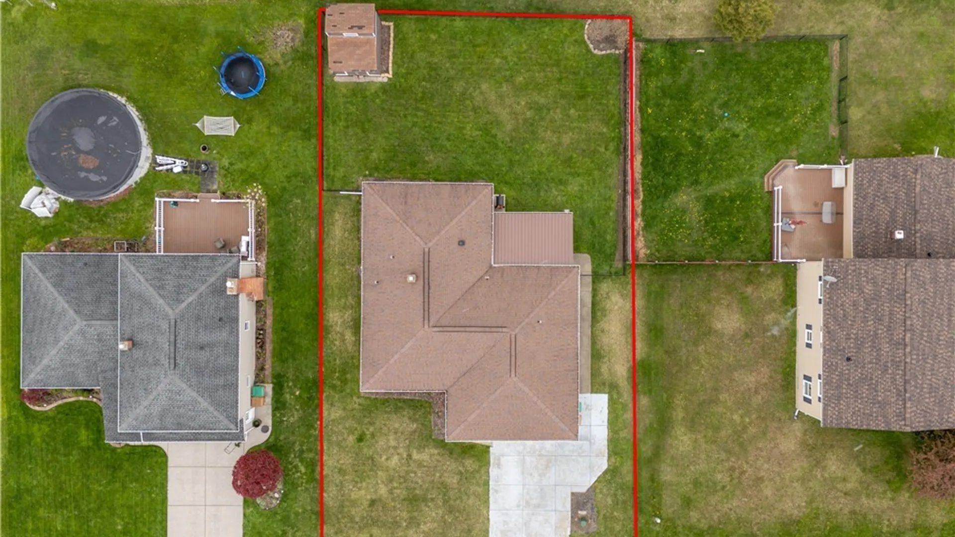Property at 8 Cromwell Drive, Cheektowaga, NY 14043 35
