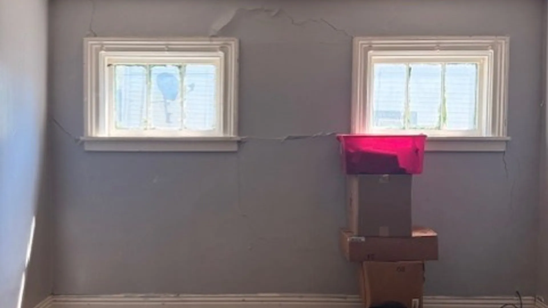 Property at 17 Oakwood Place, Buffalo, NY 14214 19