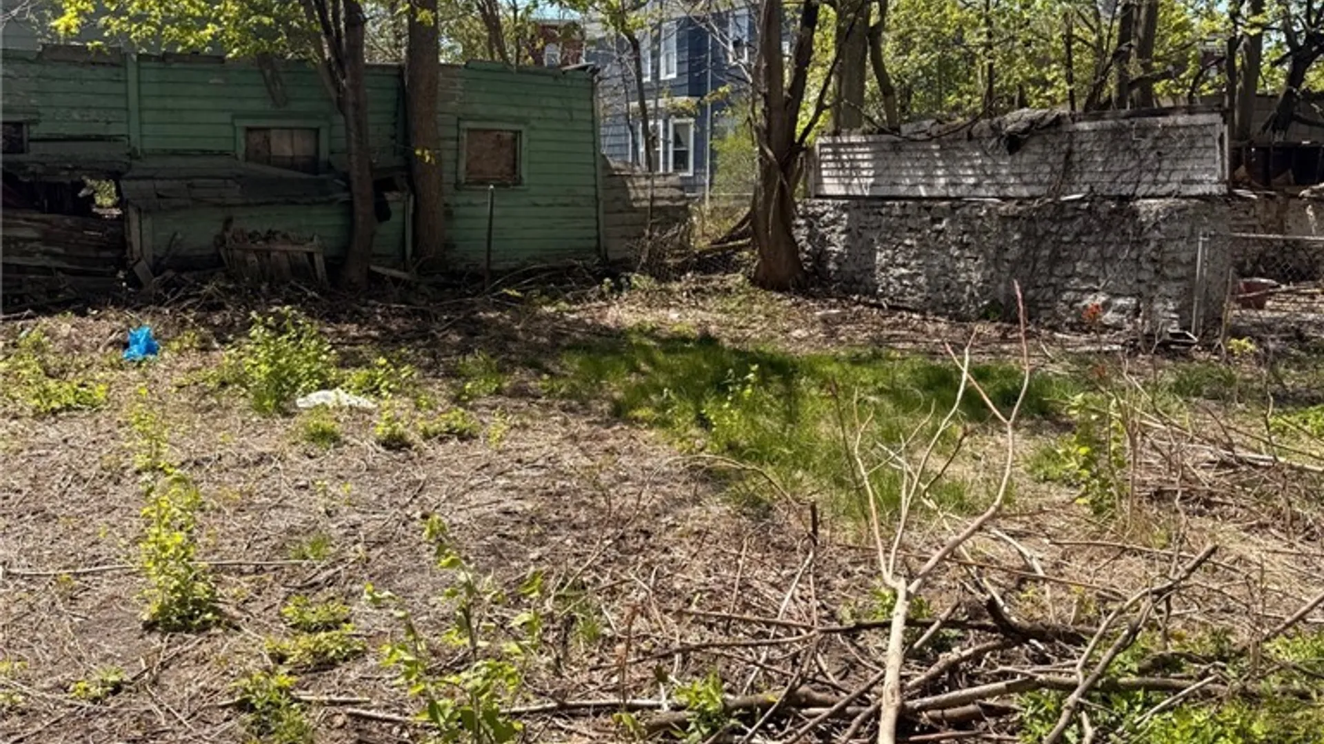 Property at 17 Oakwood Place, Buffalo, NY 14214 36