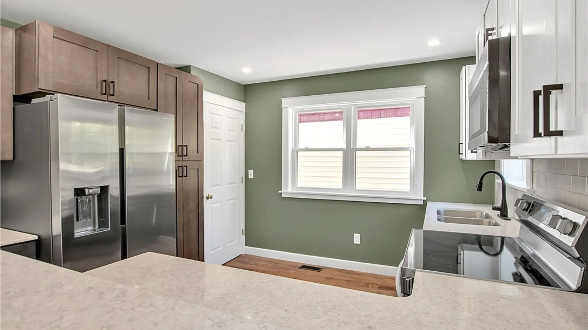 Property at 702 Norfolk Avenue, Buffalo, NY 14215 14