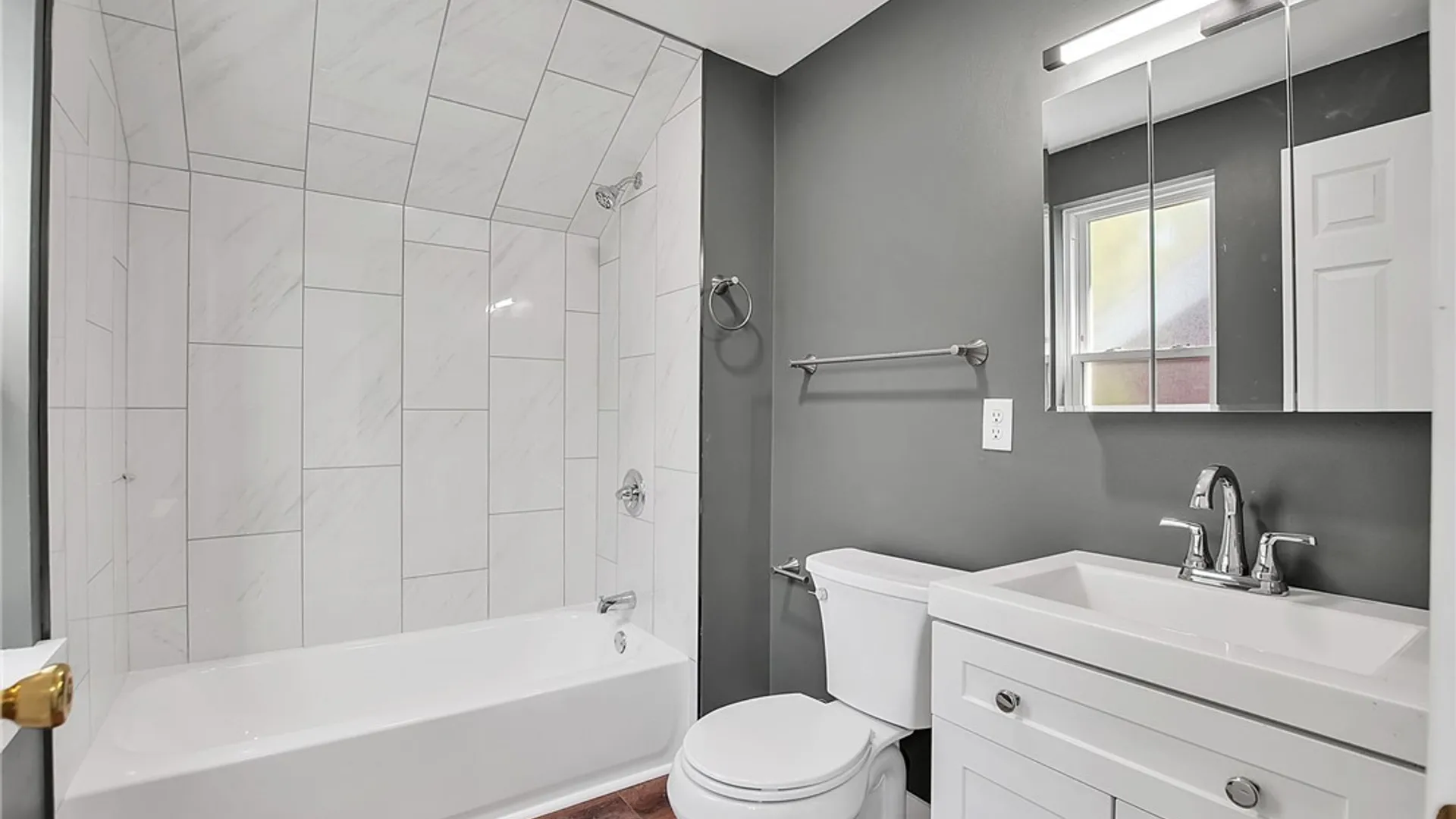 Property at 702 Norfolk Avenue, Buffalo, NY 14215 19