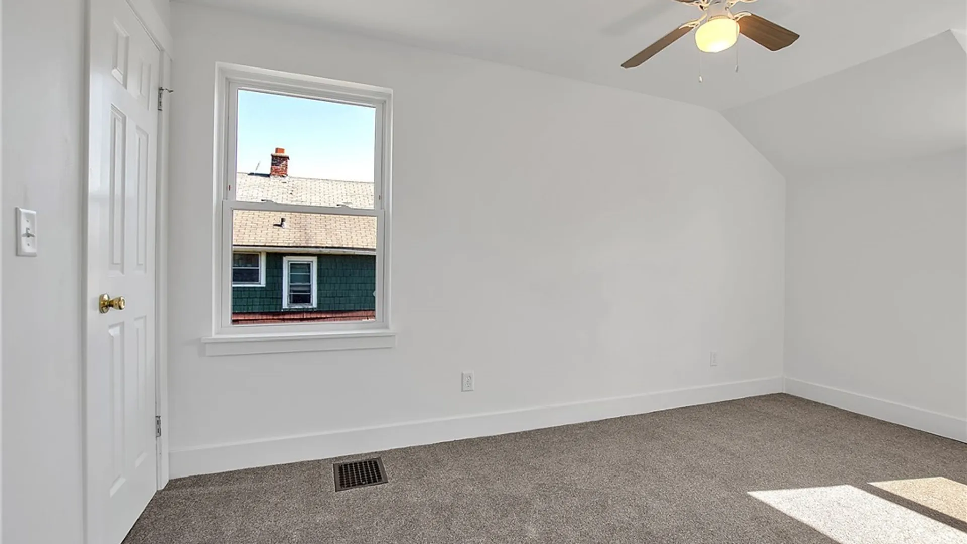 Property at 702 Norfolk Avenue, Buffalo, NY 14215 27