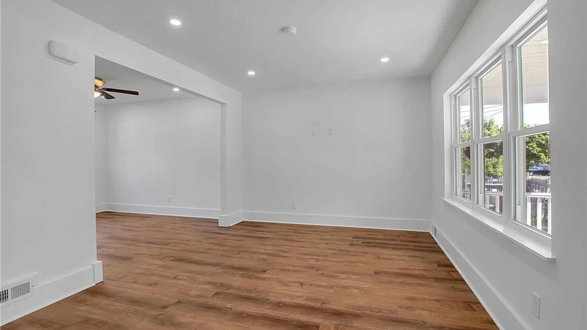 Property at 702 Norfolk Avenue, Buffalo, NY 14215 9