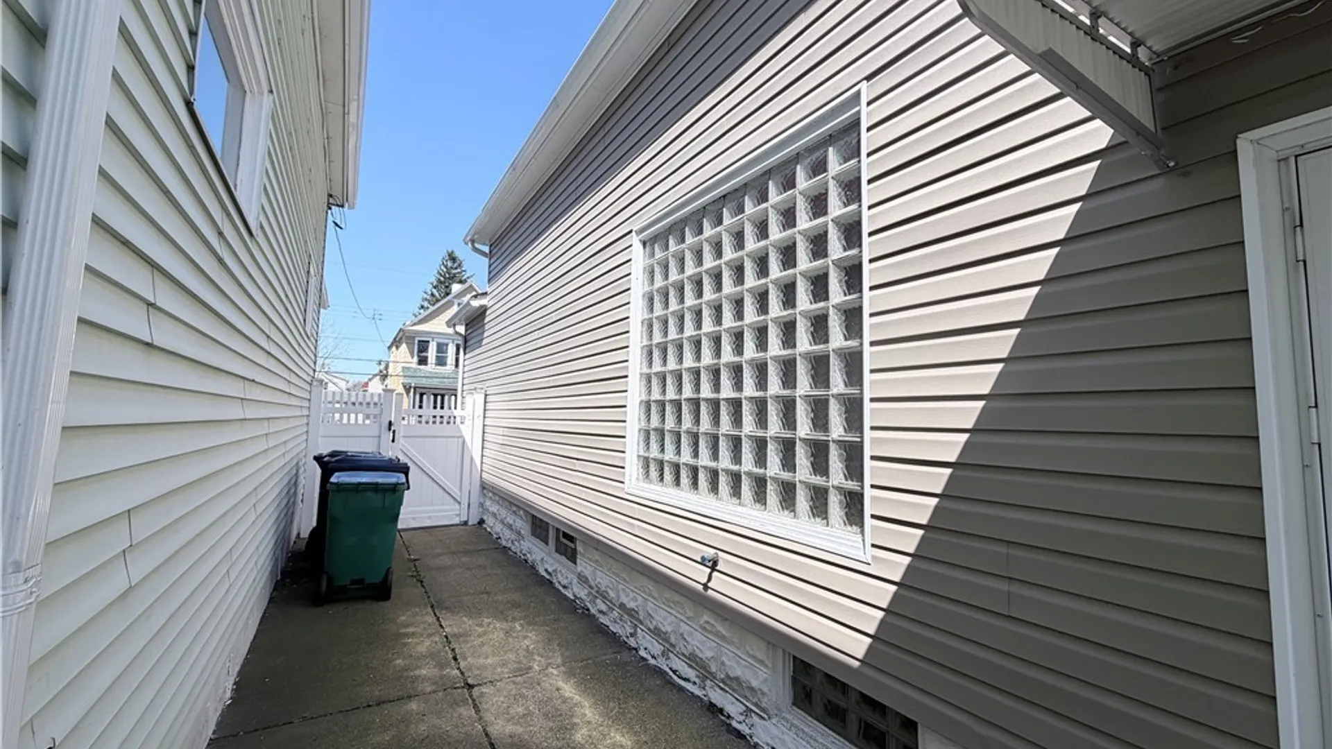 Property at 219 Weiss Street, Buffalo, NY 14206 2