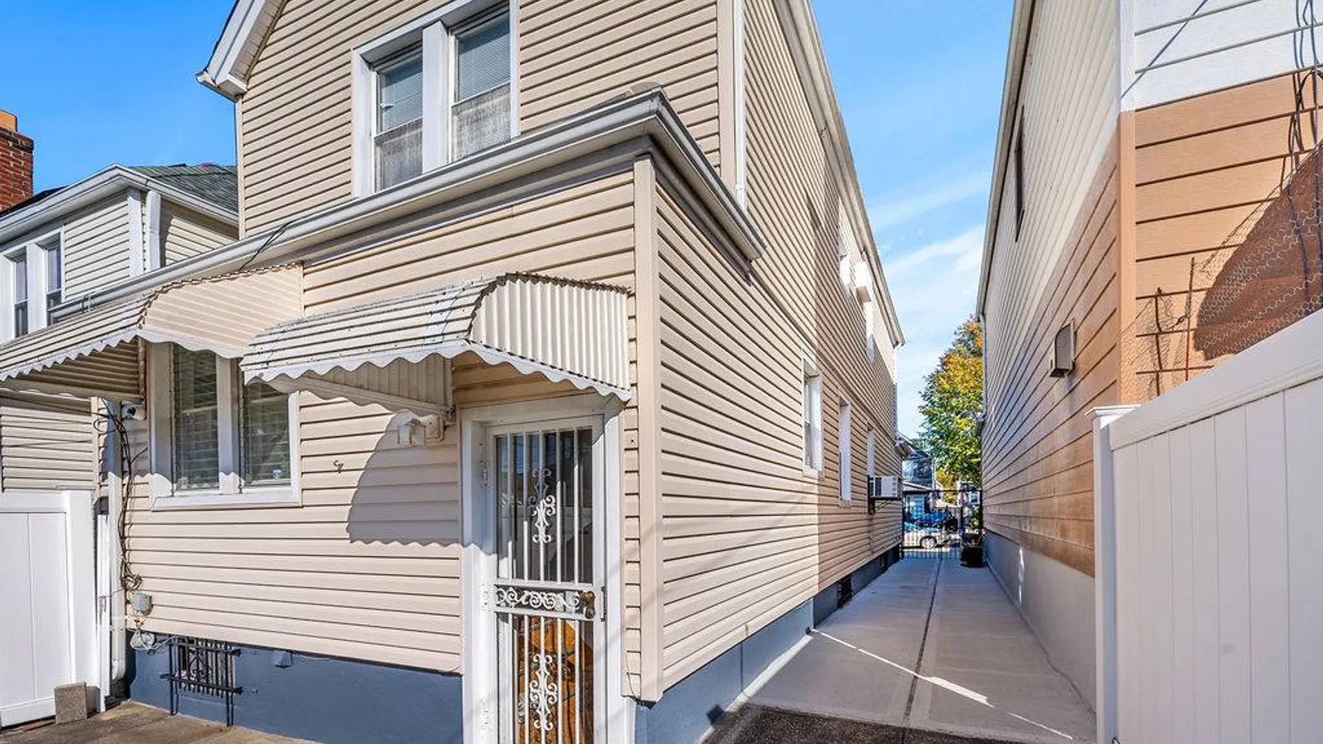 Property at 78-14 64th Place, Glendale, NY 11385 26