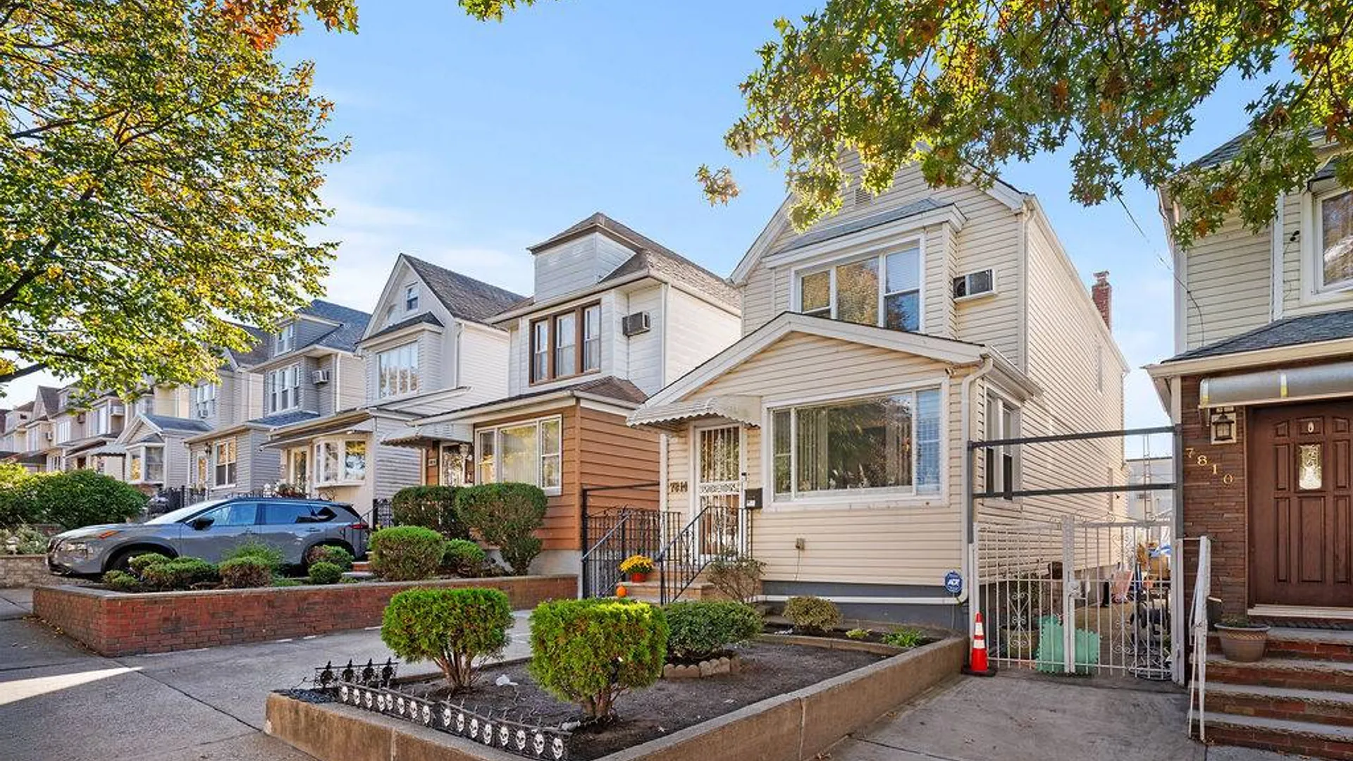 Property at 78-14 64th Place, Glendale, NY 11385 3