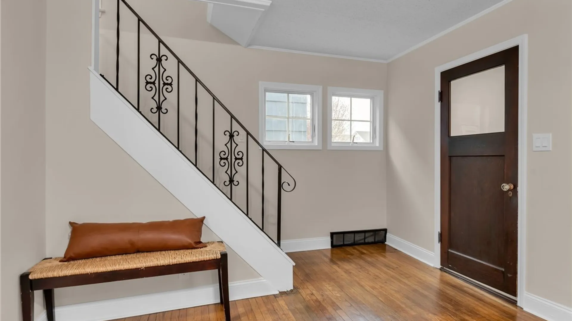 Property at 201 Mang Avenue, Tonawanda, NY 14217 3