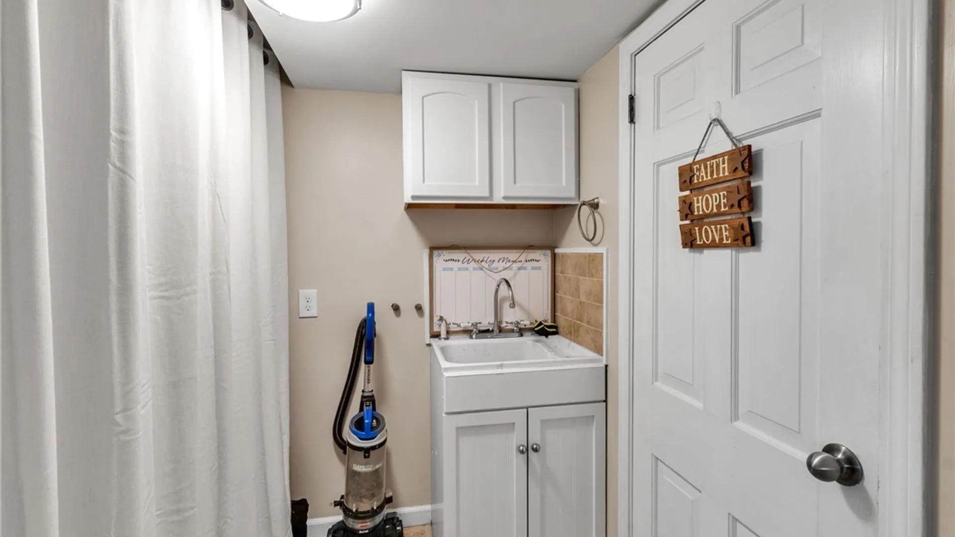 Property at 79 Hemlock Drive, West Seneca, NY 14224 42