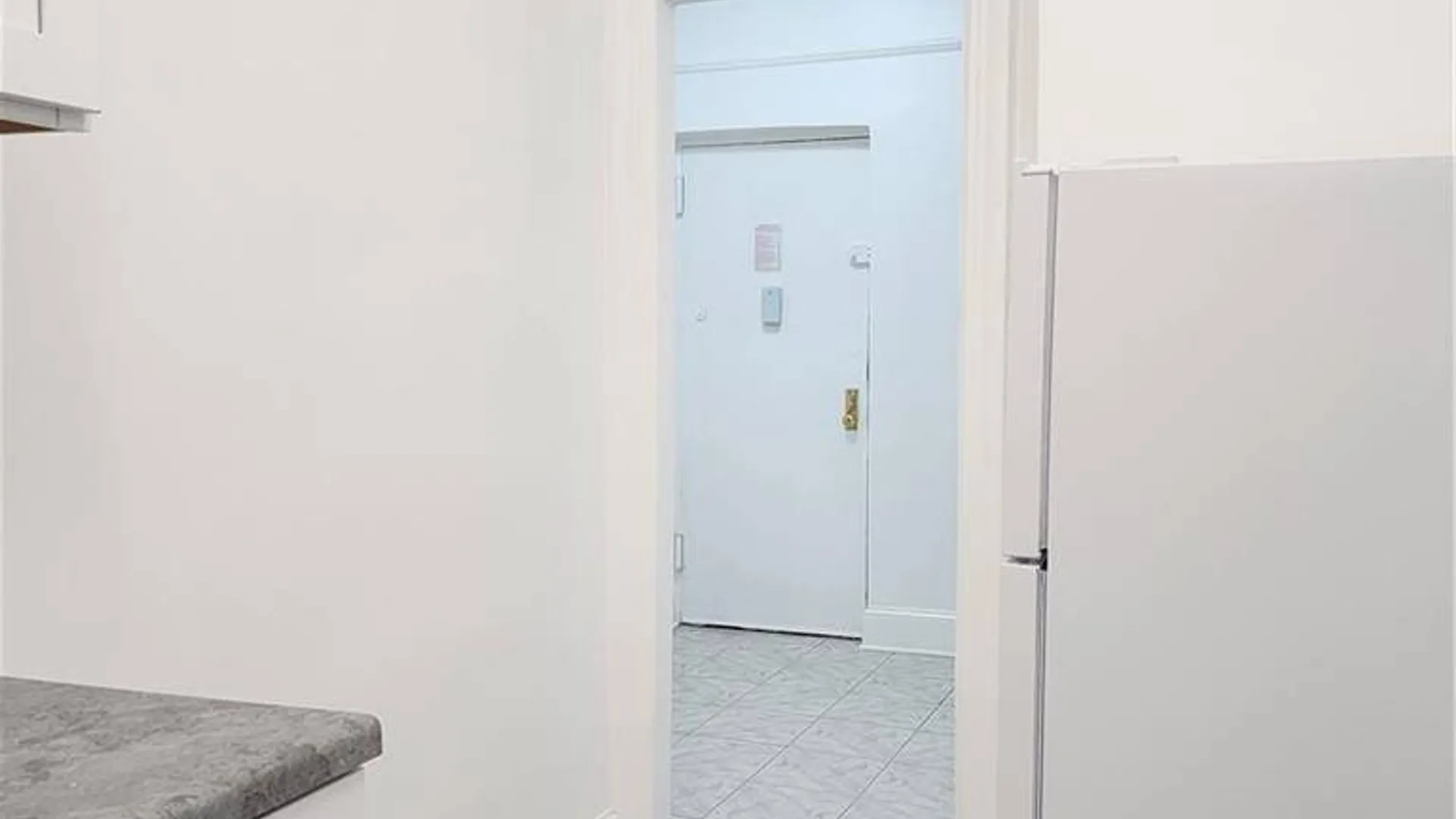 Property at 590 Parkside Ave, Brooklyn, NY 11226 9