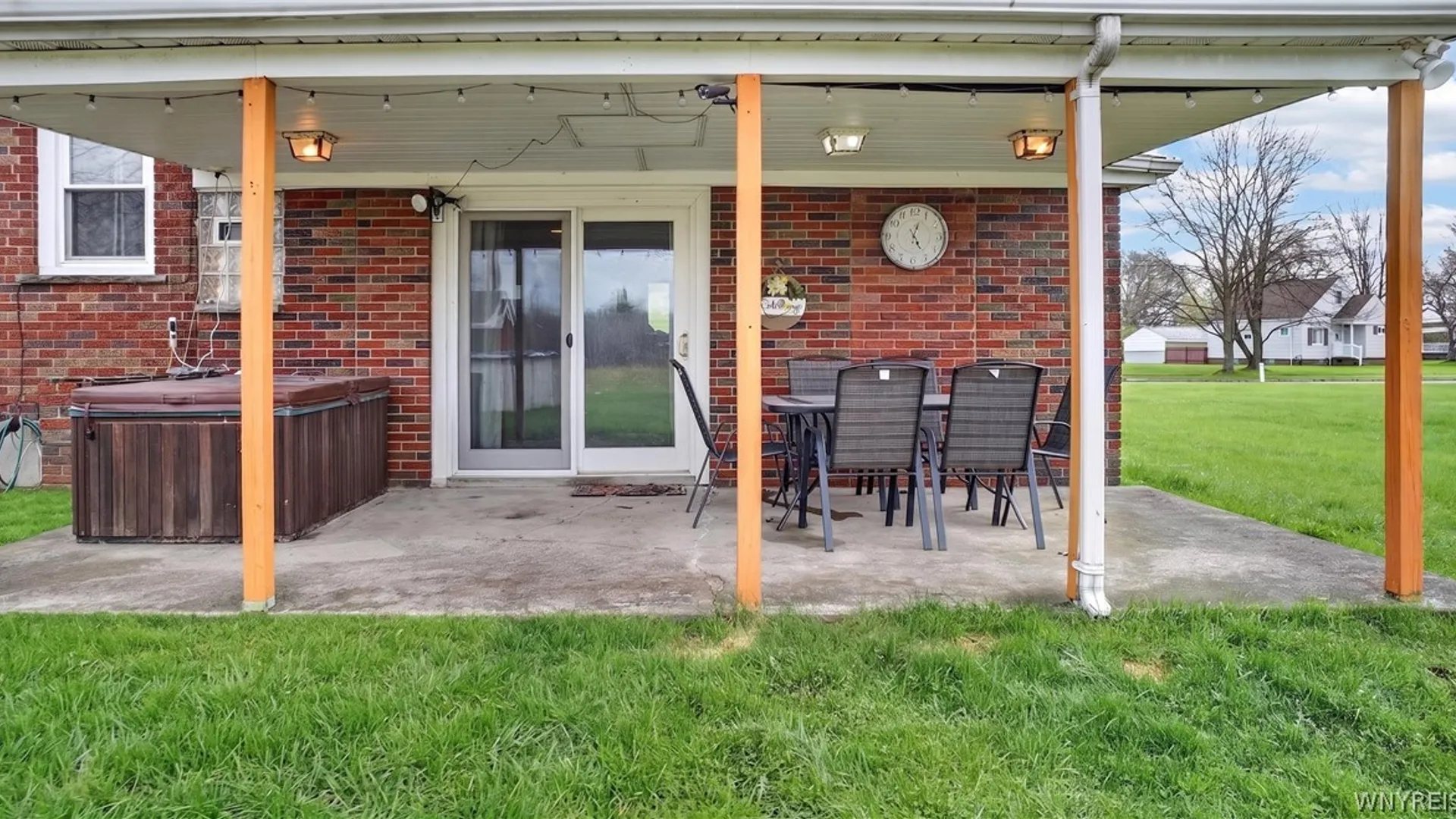 Property at 6151 Whitham Drive, Niagara, NY 14304 7