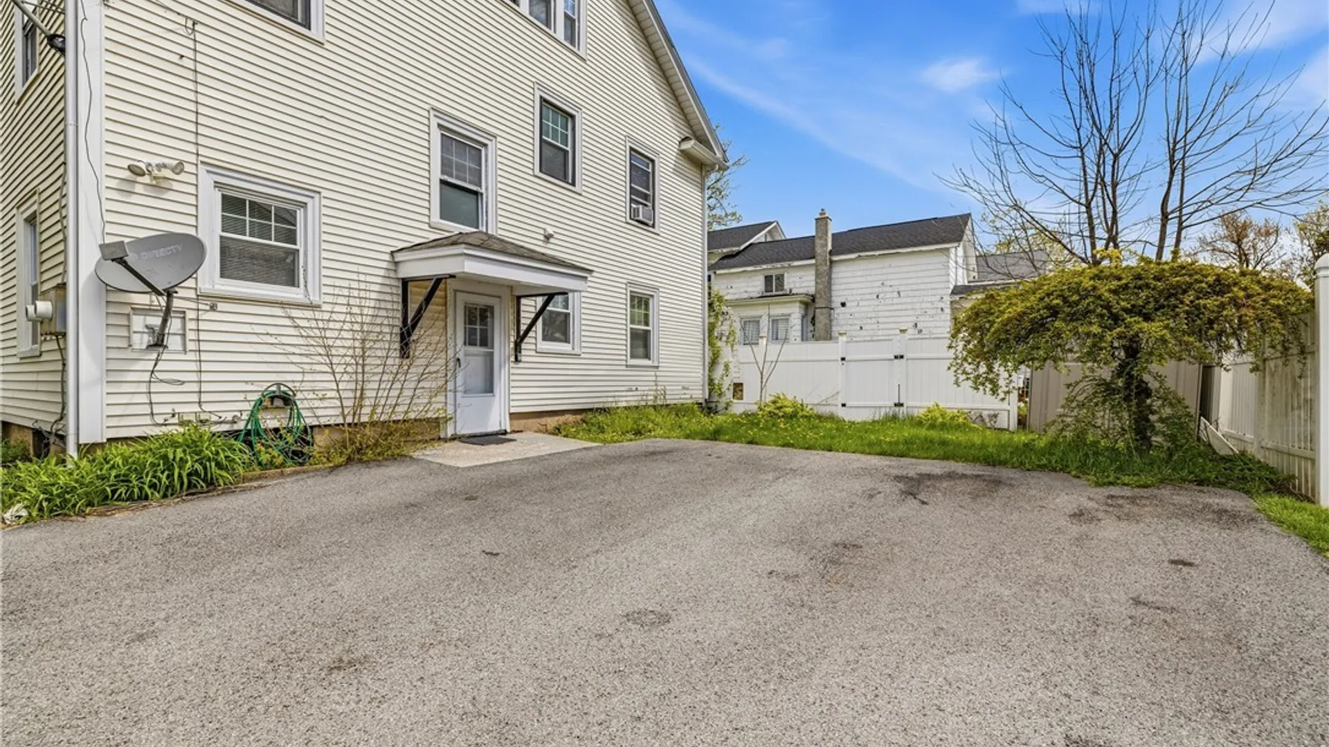 Property at 342 East Avenue, Lockport City, NY 14094 5