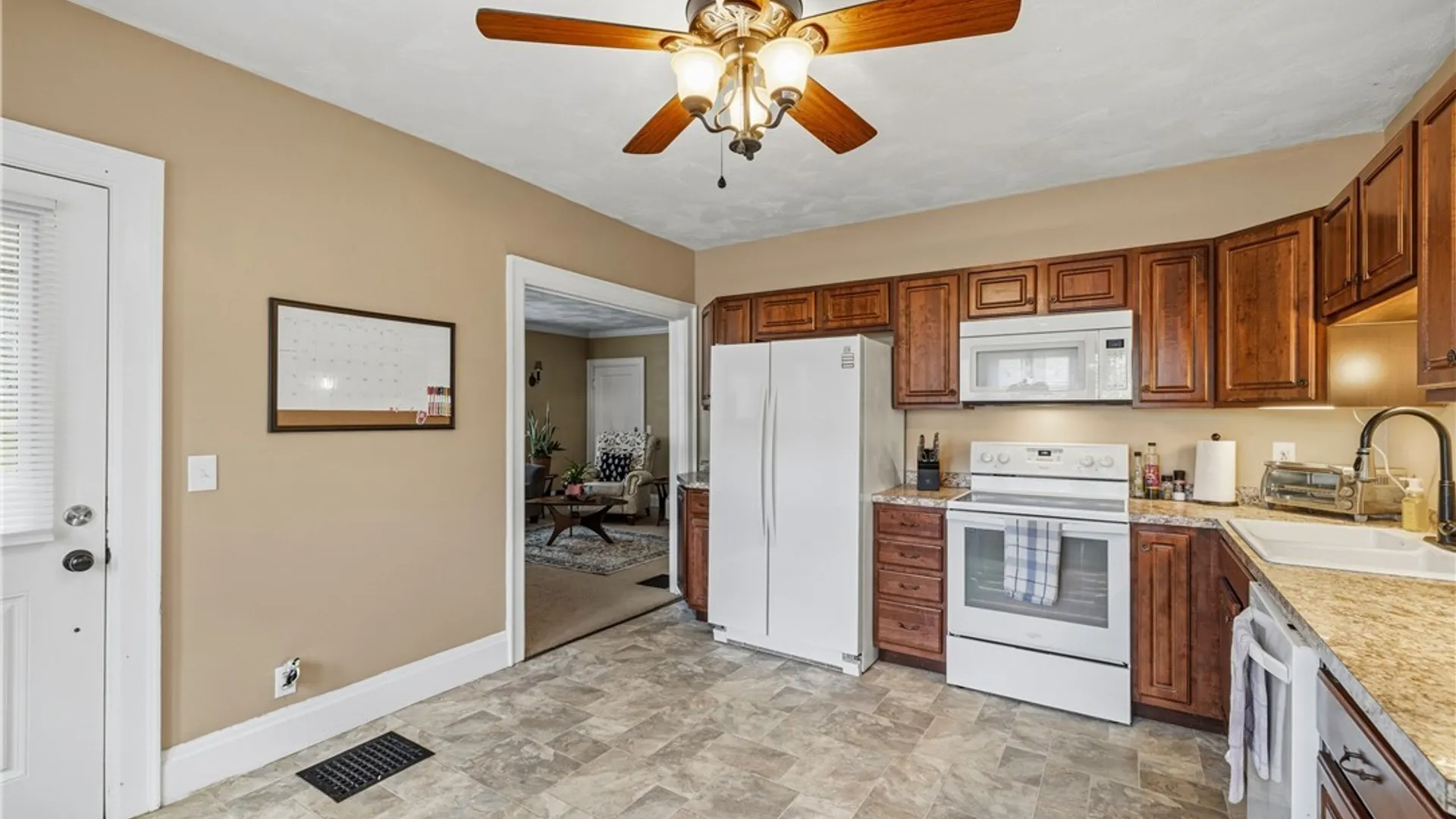 Property at 342 East Avenue, Lockport City, NY 14094 7