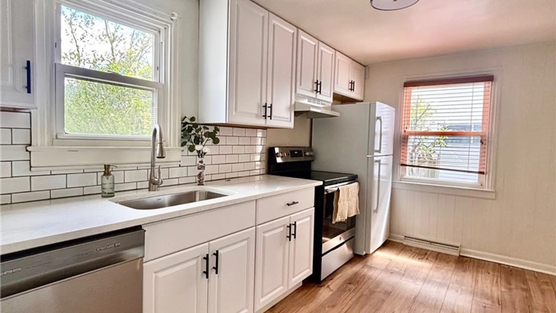 Property at 142 Ellen Drive, Cheektowaga, NY 14225 3
