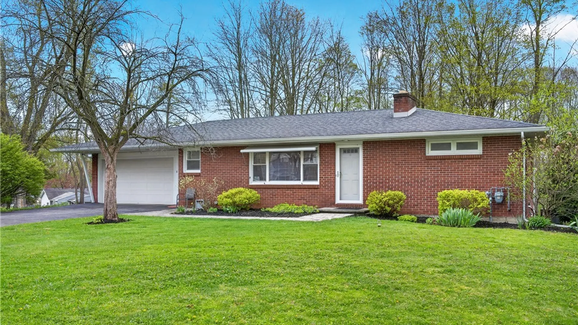 Property at 103 Evans Dr, Van Buren, NY 13209 2