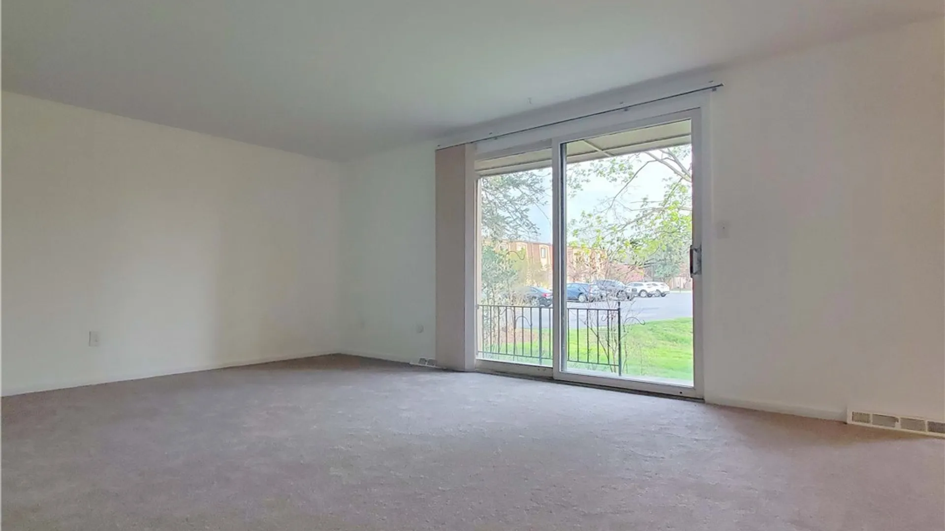 Property at 175 Charter Oaks Drive #2, Amherst, NY 14228 11