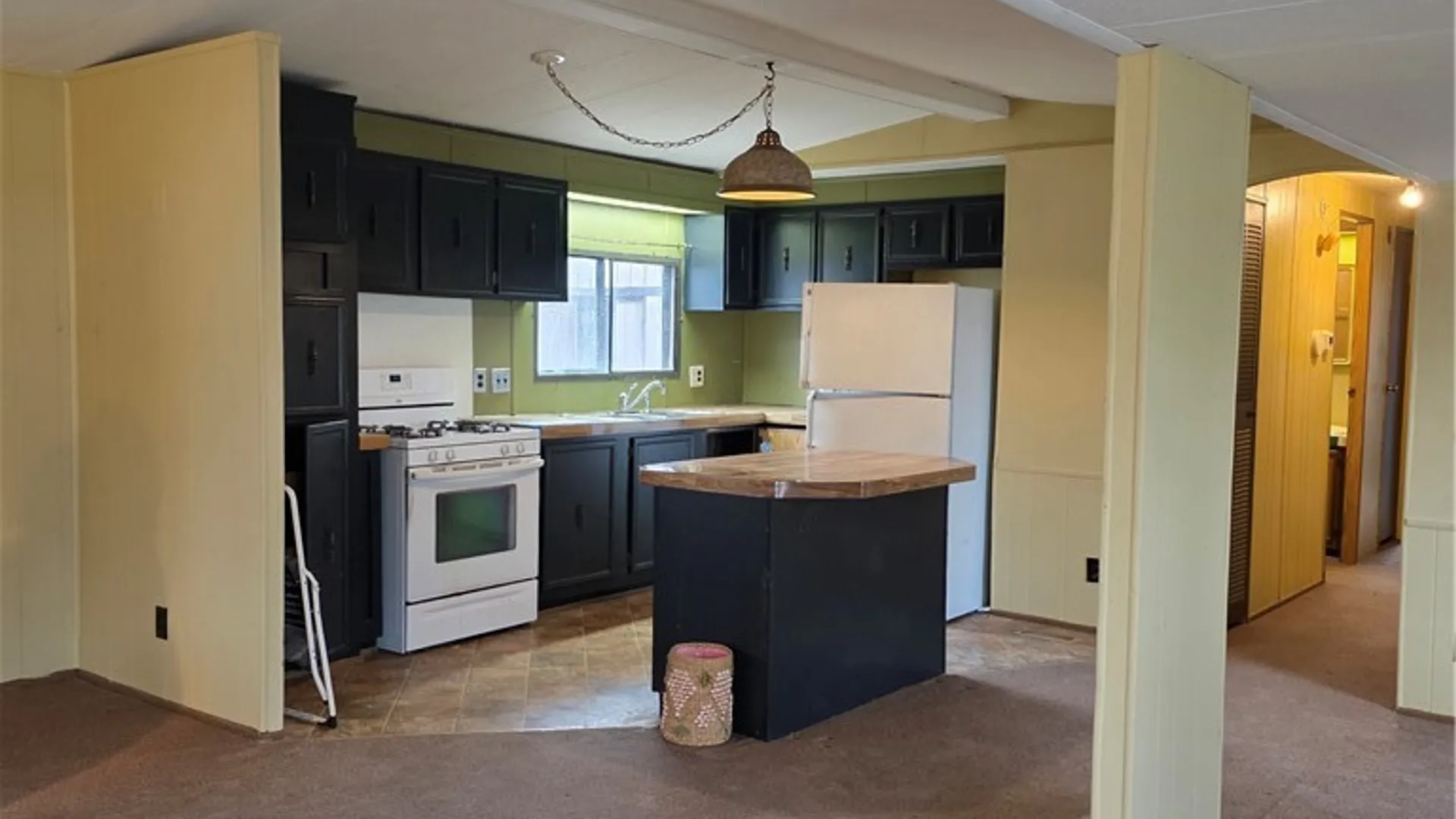 Property at 221 Crabapple Drive, Hopewell, NY 14424 5