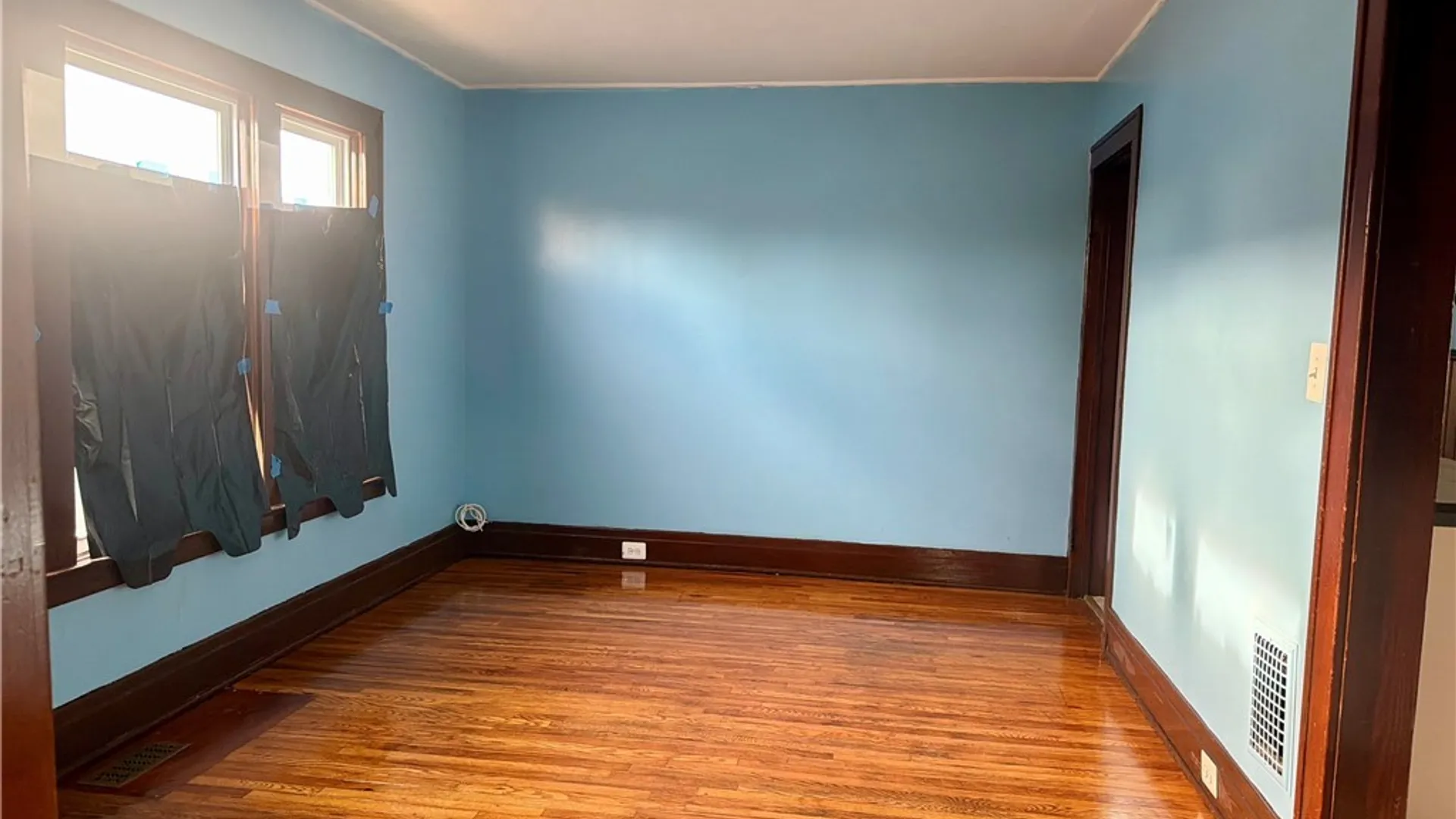 Property at 484 Dartmouth Avenue, Buffalo, NY 14215 6