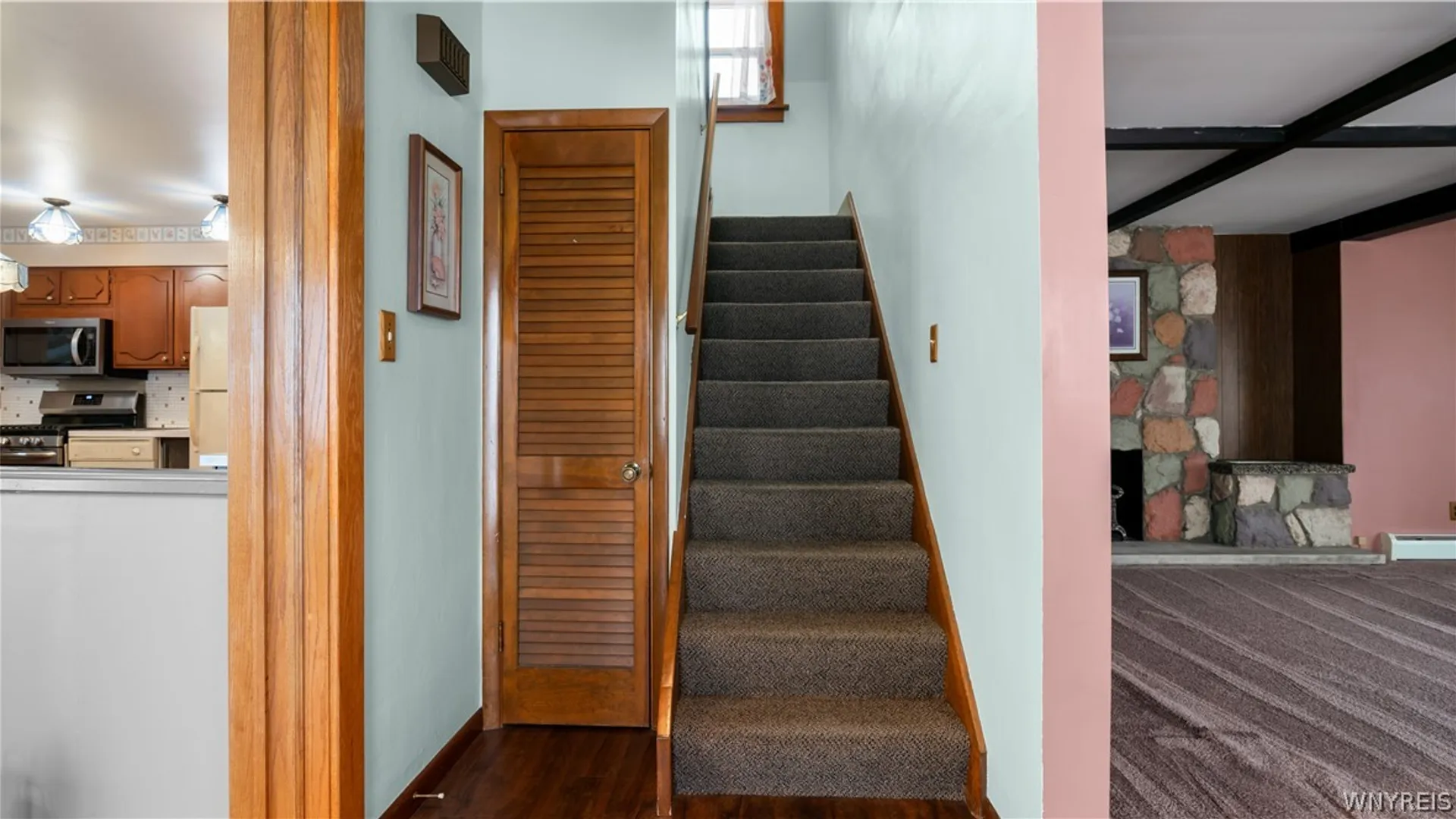 Property at 16 End Avenue, Tonawanda, NY 14217 4