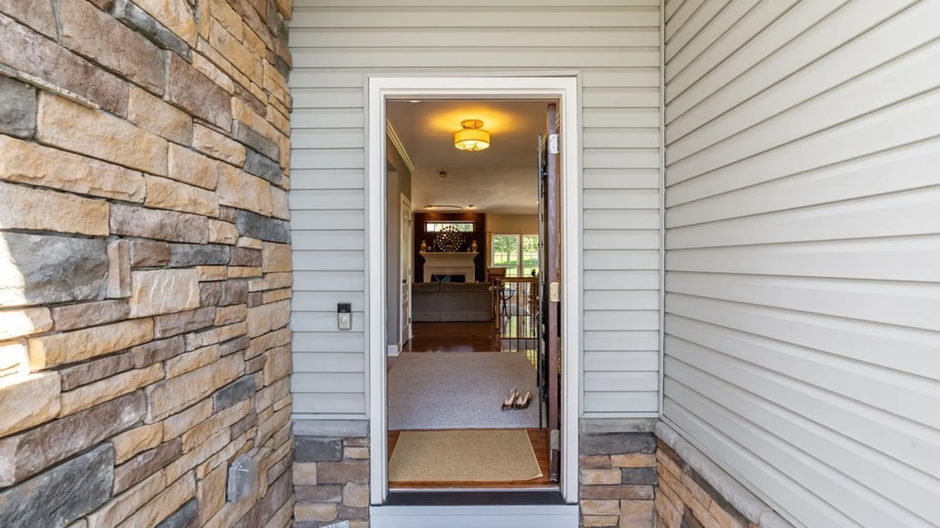 Property at 109 Shire Way, Camillus, NY 13031 3