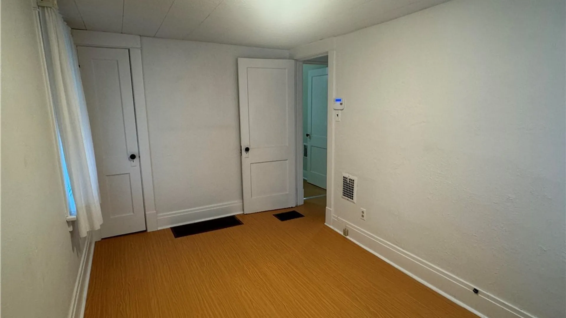 Property at 524 University Lower Avenue, Tonawanda, NY 14223 8