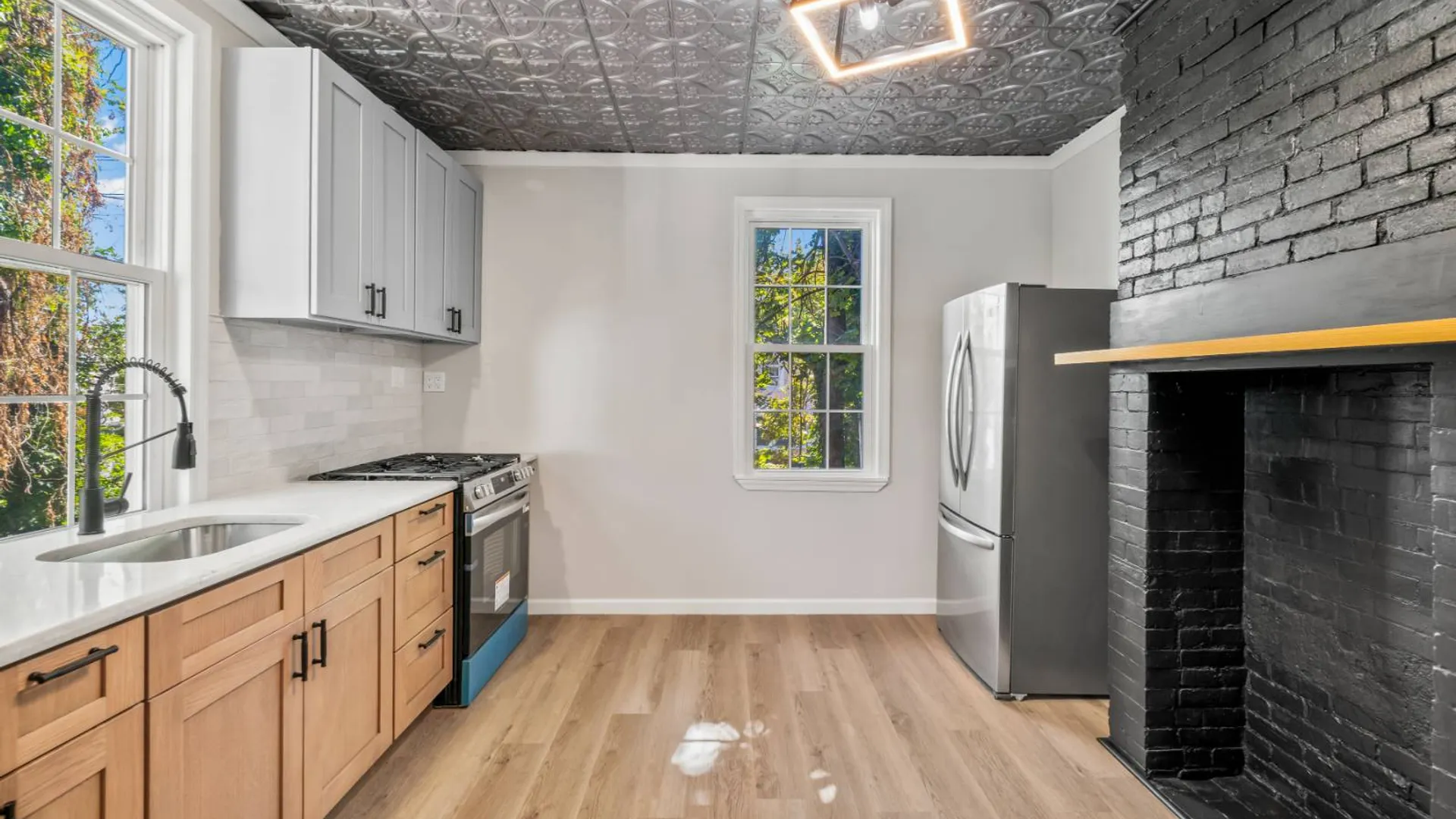 Property at 311 Tompkins Avenue, Staten Island, NY 10304 14