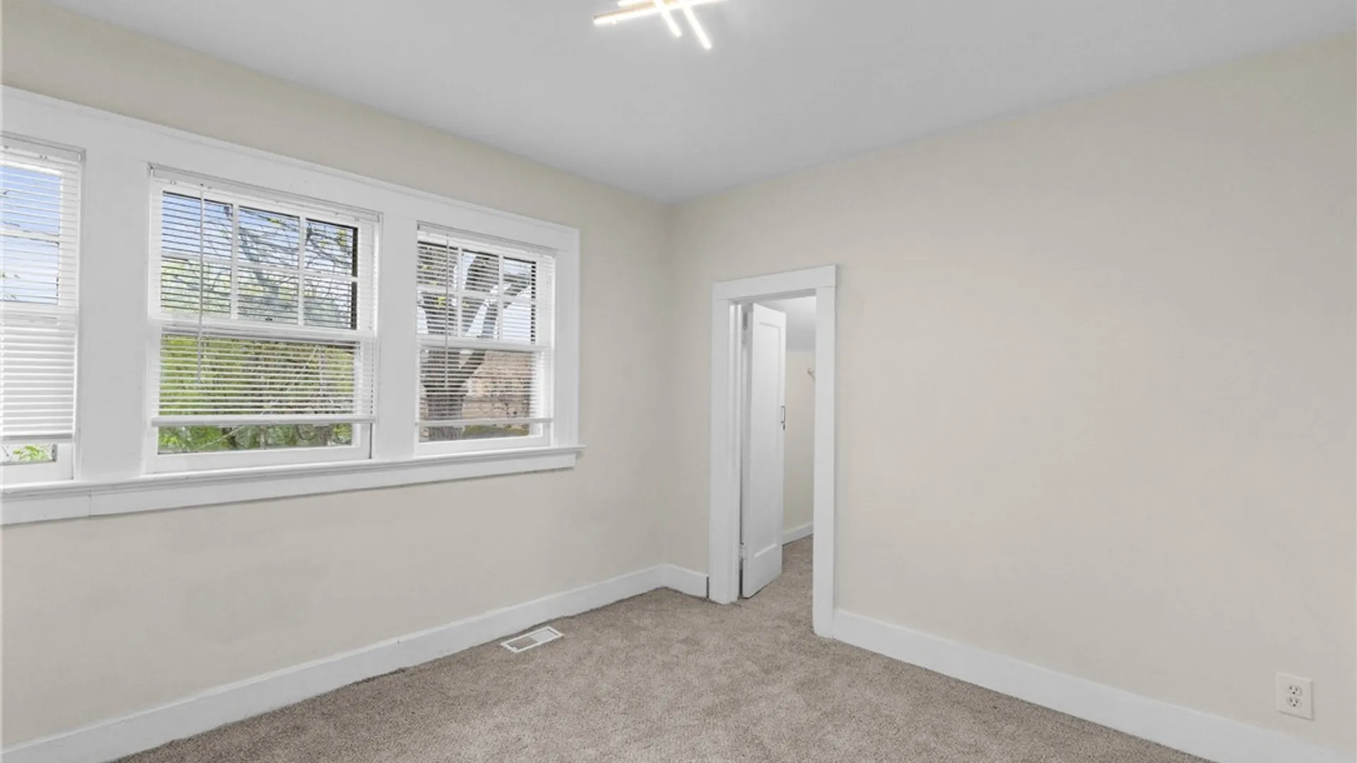 Property at 50 Finch Street, Rochester, NY 14613 29
