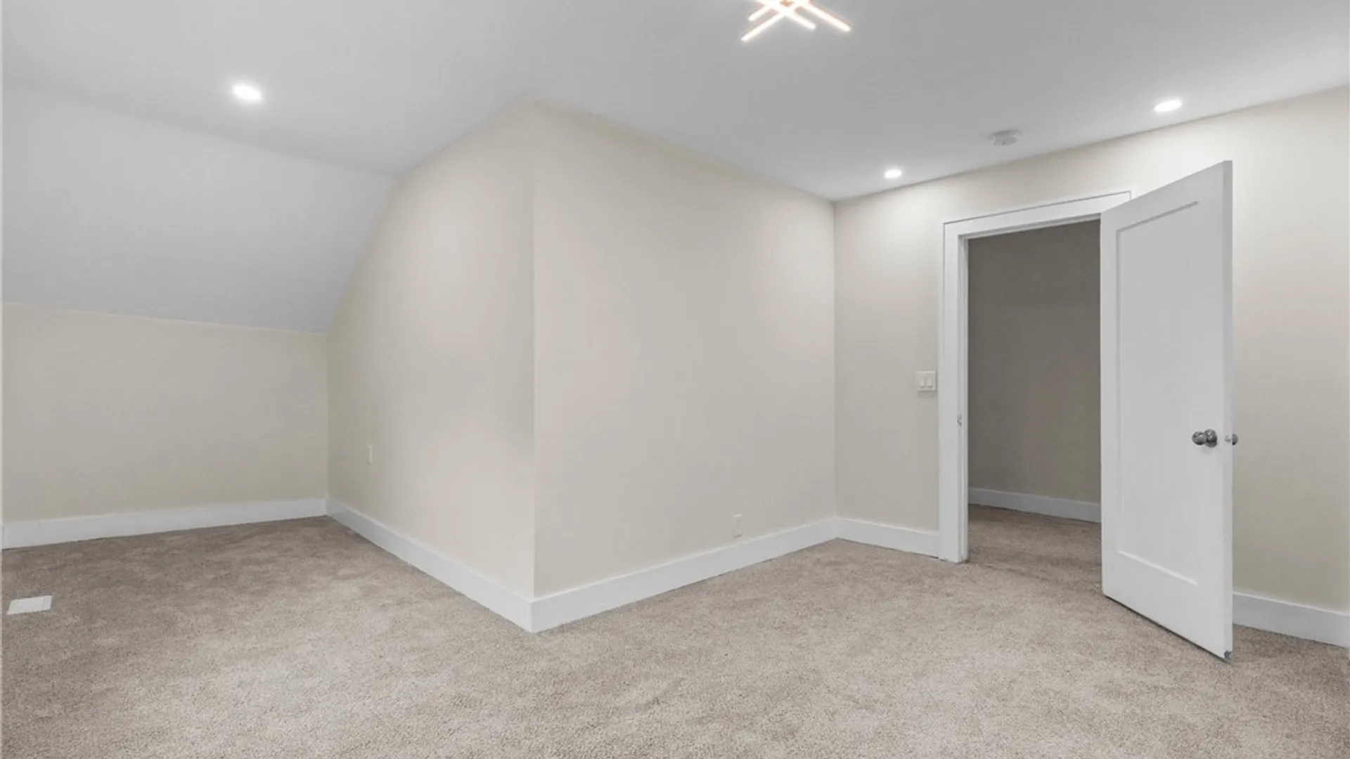 Property at 50 Finch Street, Rochester, NY 14613 35