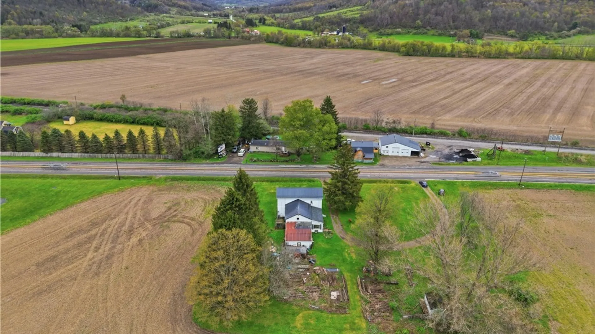 Property at 5833 Us-219, Great Valley, NY 14741 3