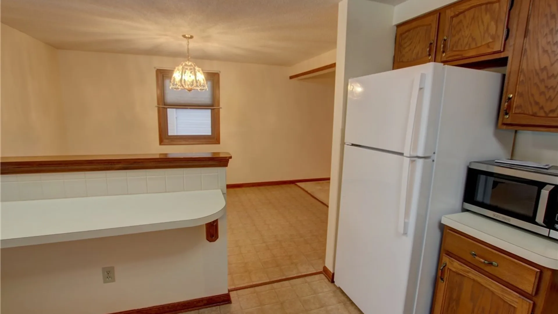 Property at 277 Wimbledon Court, West Seneca, NY 14224 13