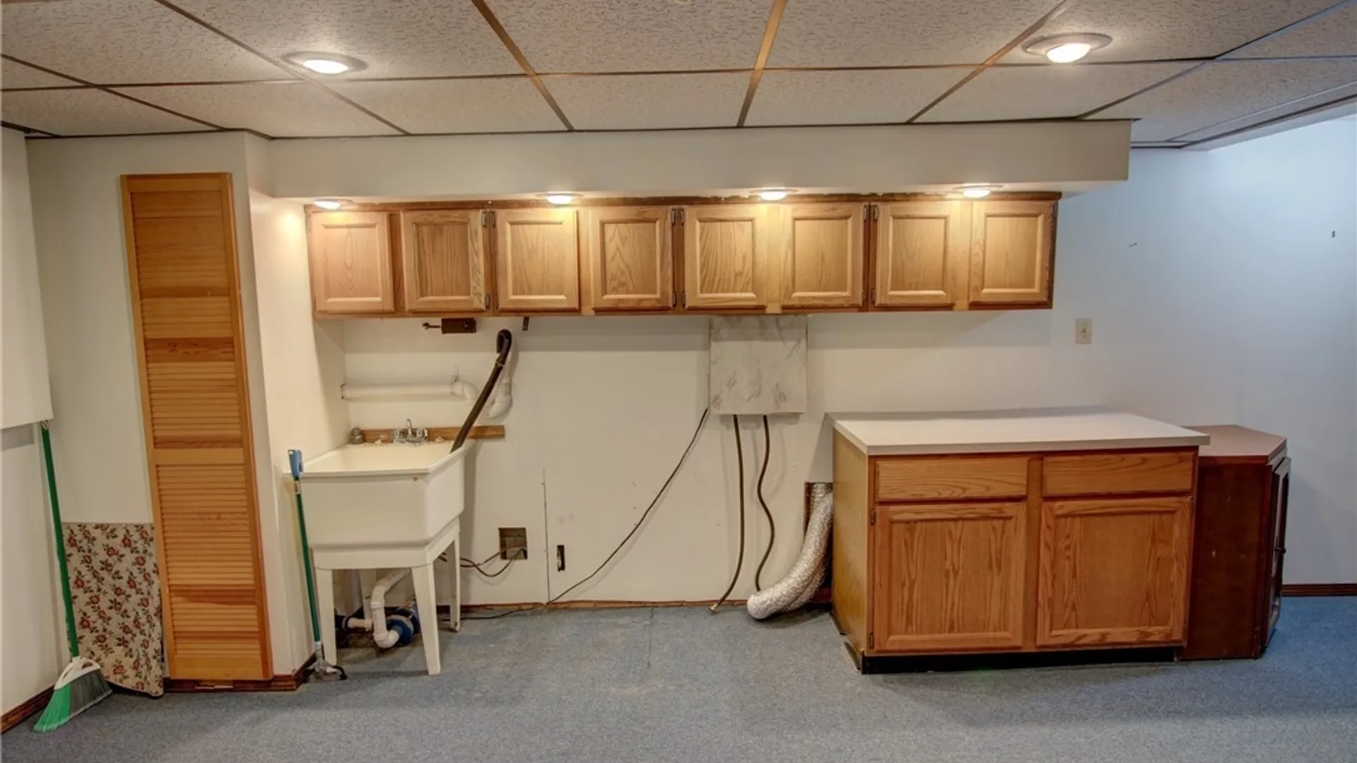 Property at 277 Wimbledon Court, West Seneca, NY 14224 27