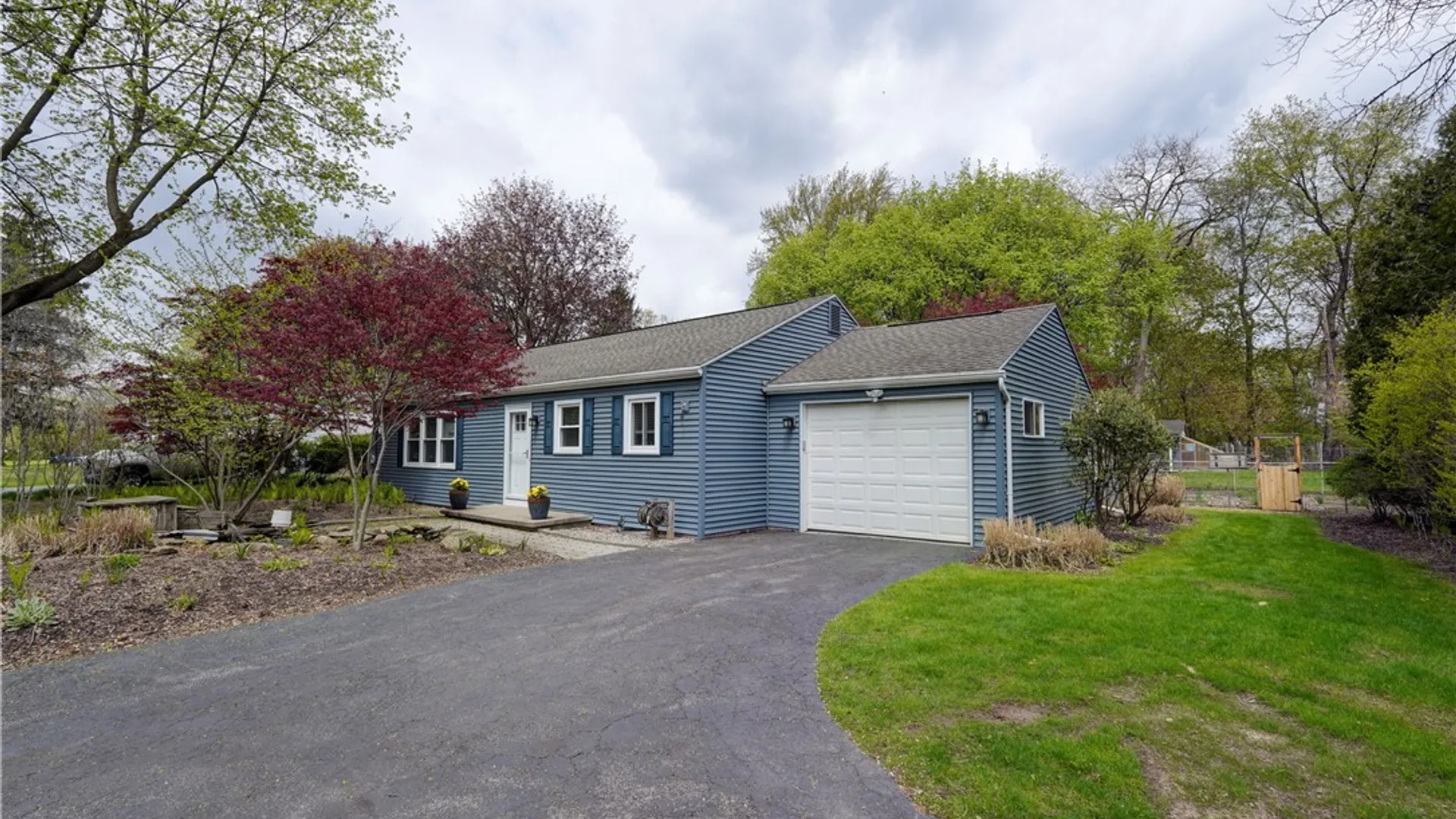 Property at 5662 Palmyra Road, Pittsford, NY 14534 43