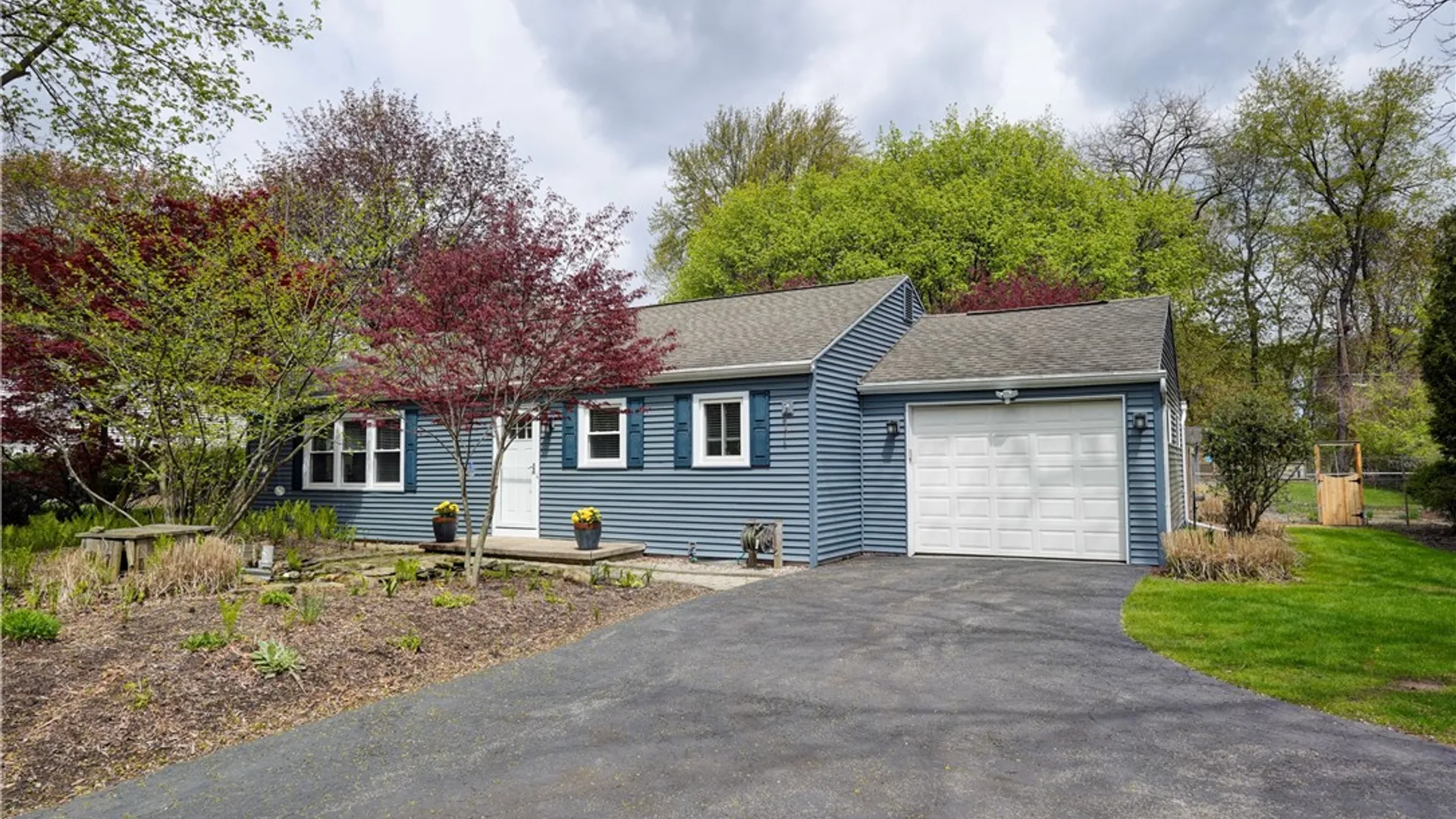 Property at 5662 Palmyra Road, Pittsford, NY 14534 44