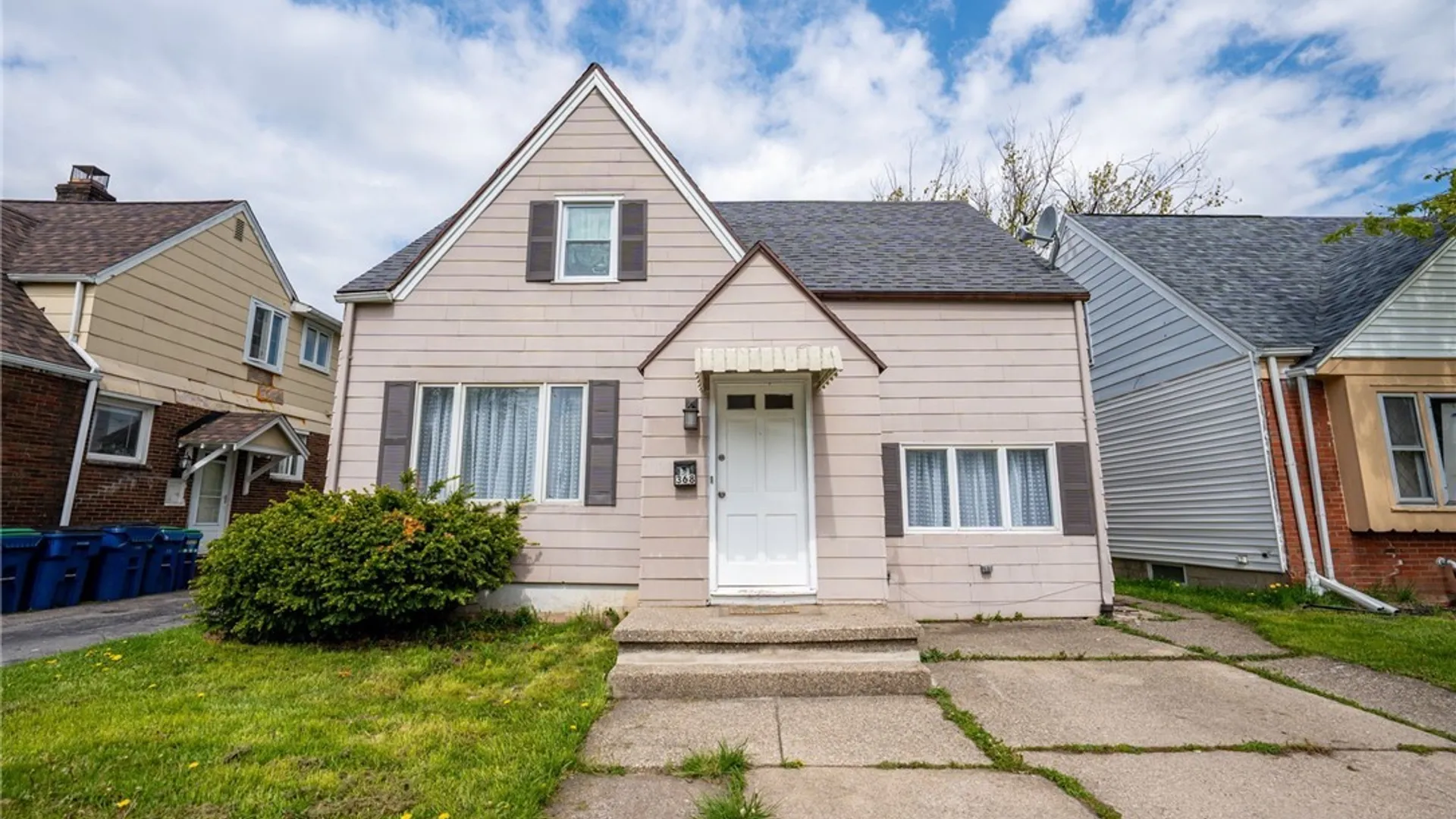 Property at 368 Grover Cleveland Highway, Amherst, NY 14226 2