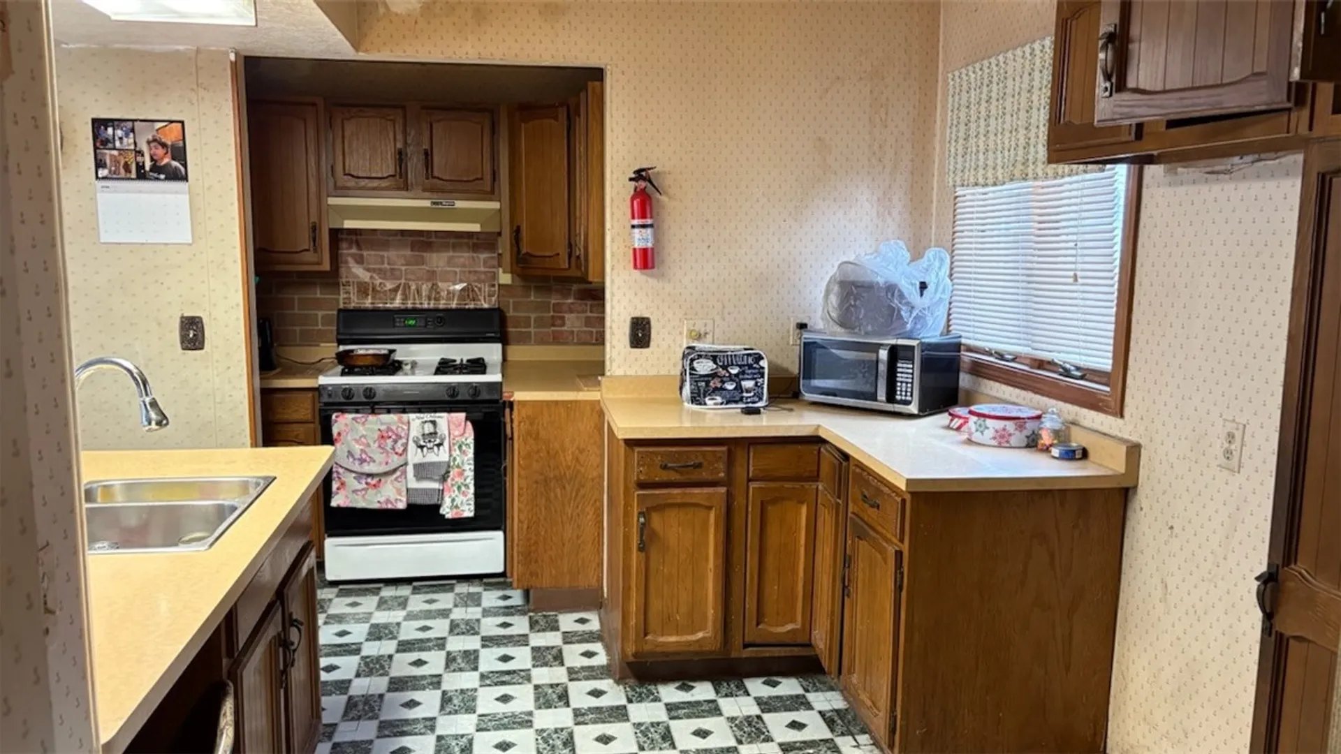 Property at 58 Barker Street, Rochester, NY 14611 6
