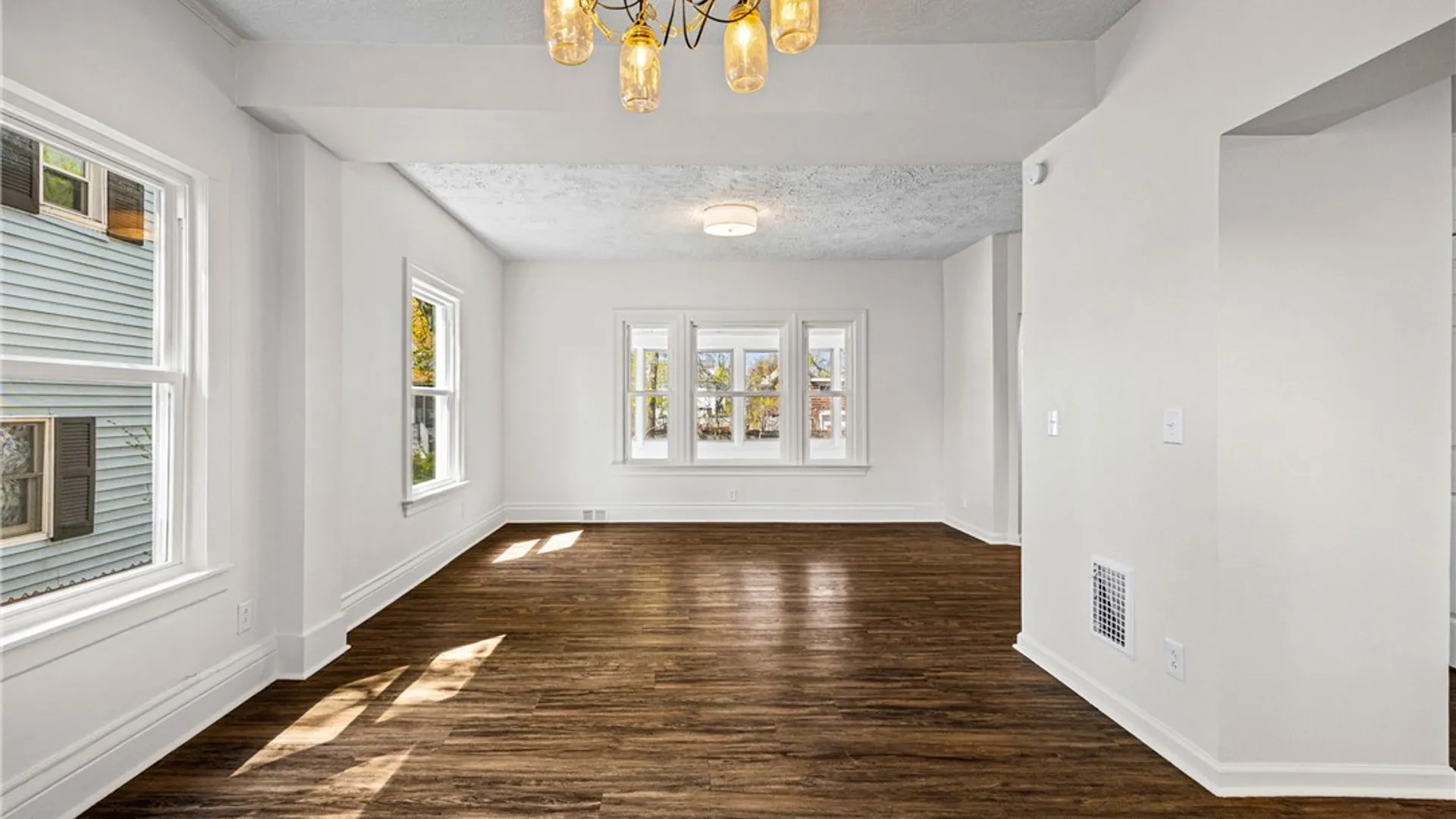 Property at 9 Welstead Place, Rochester, NY 14613 11