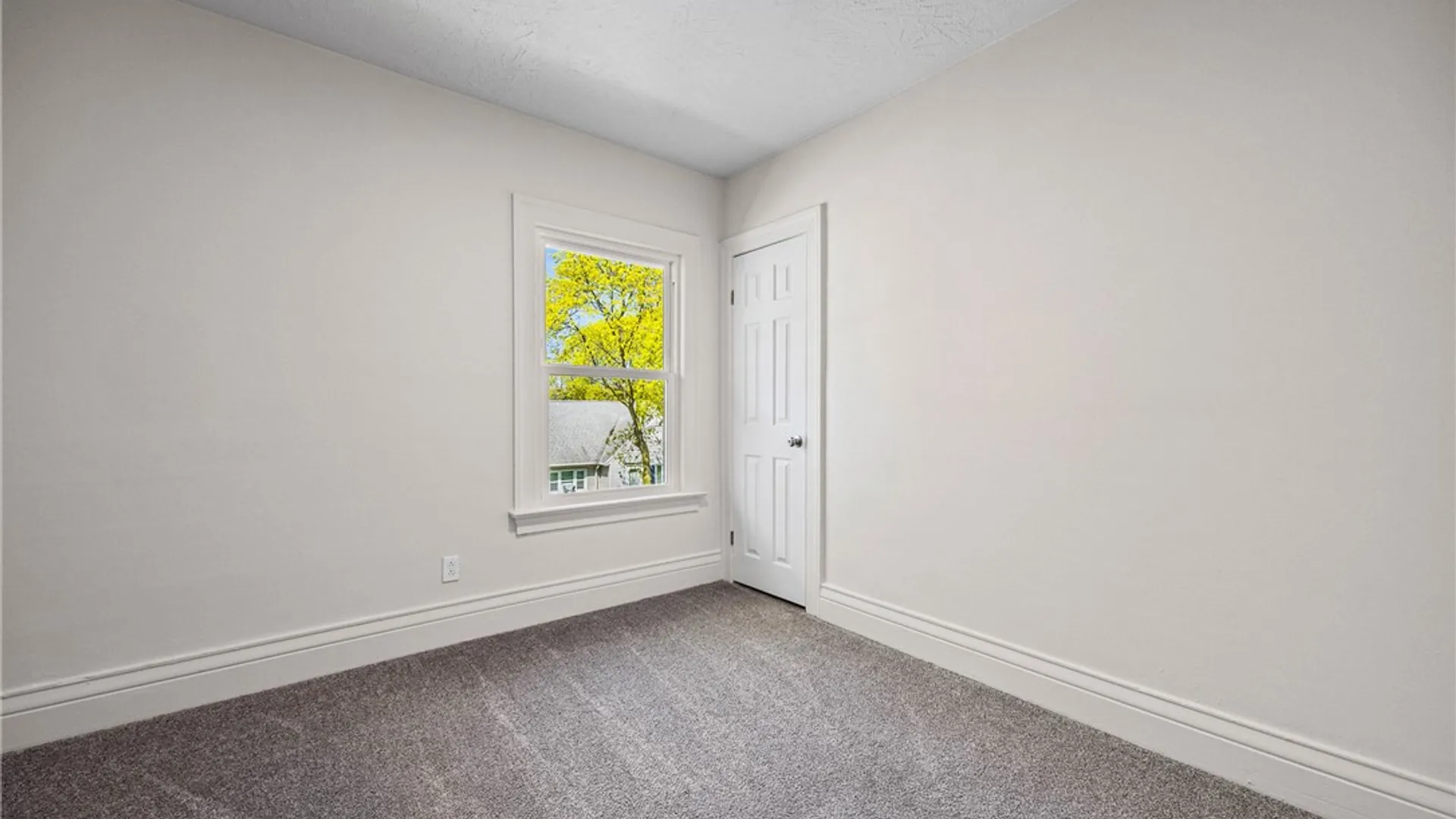 Property at 9 Welstead Place, Rochester, NY 14613 26