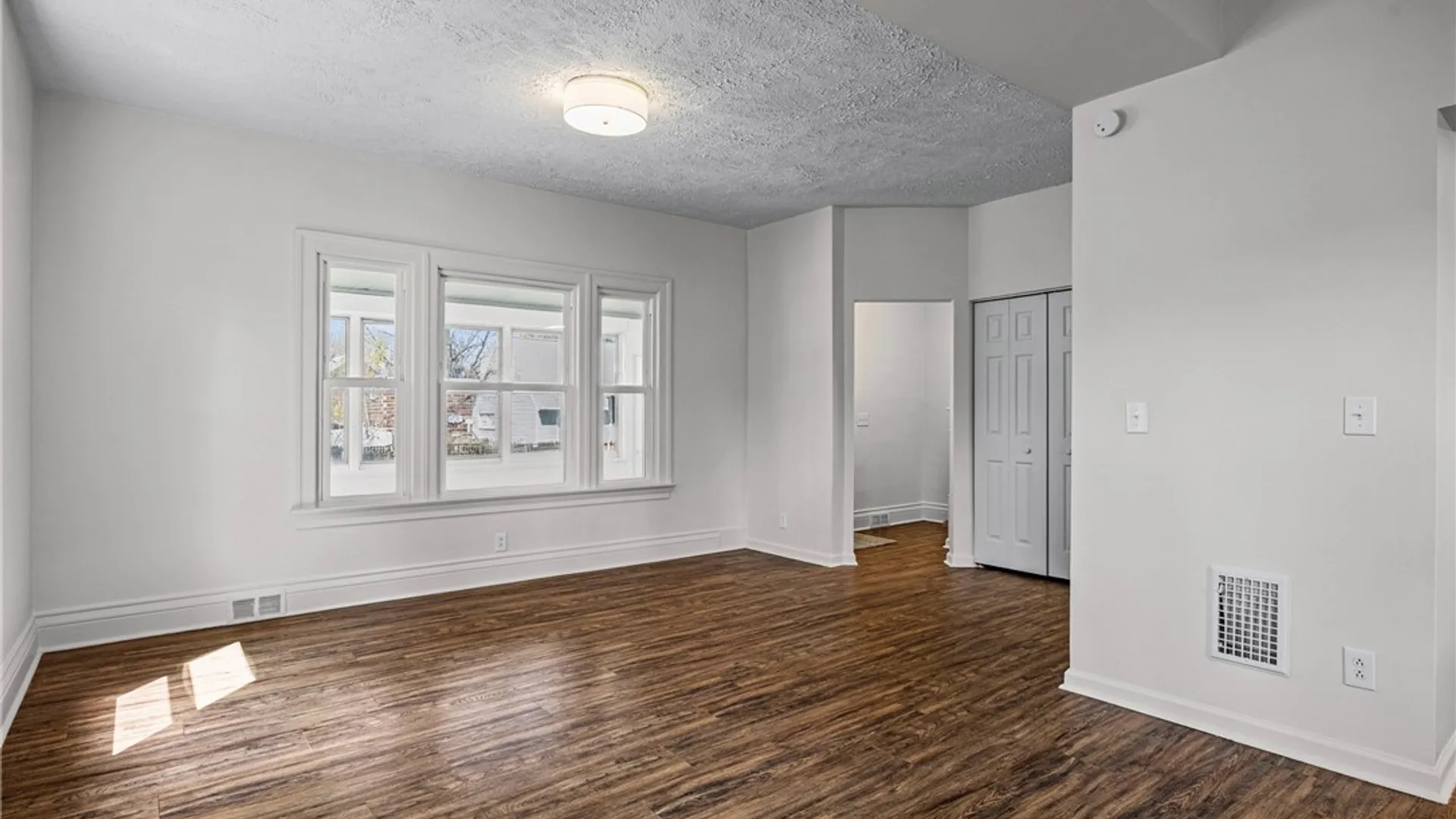 Property at 9 Welstead Place, Rochester, NY 14613 9