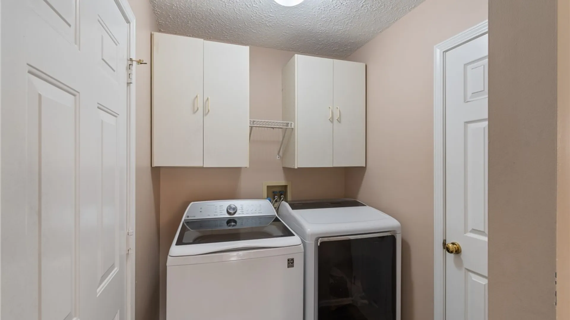 Property at 29 Cassandra Circle, Chili, NY 14428 28