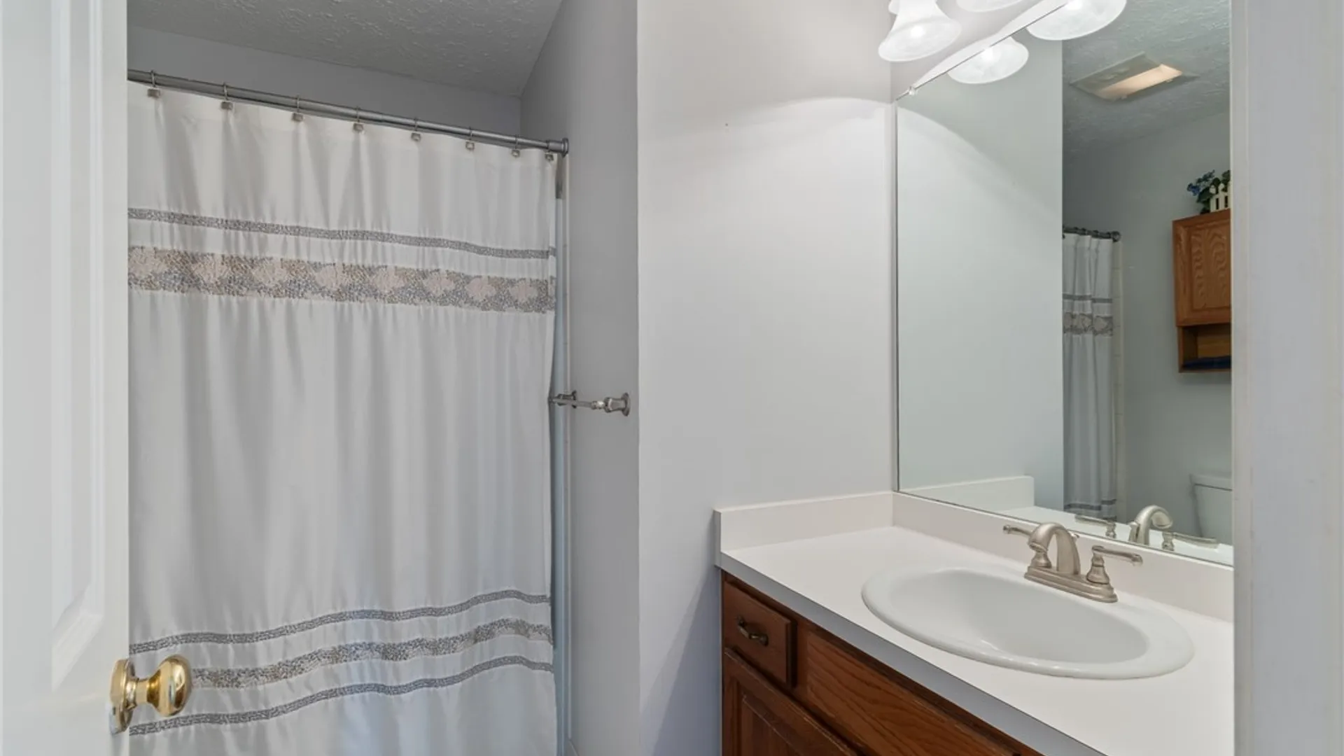 Property at 29 Cassandra Circle, Chili, NY 14428 40