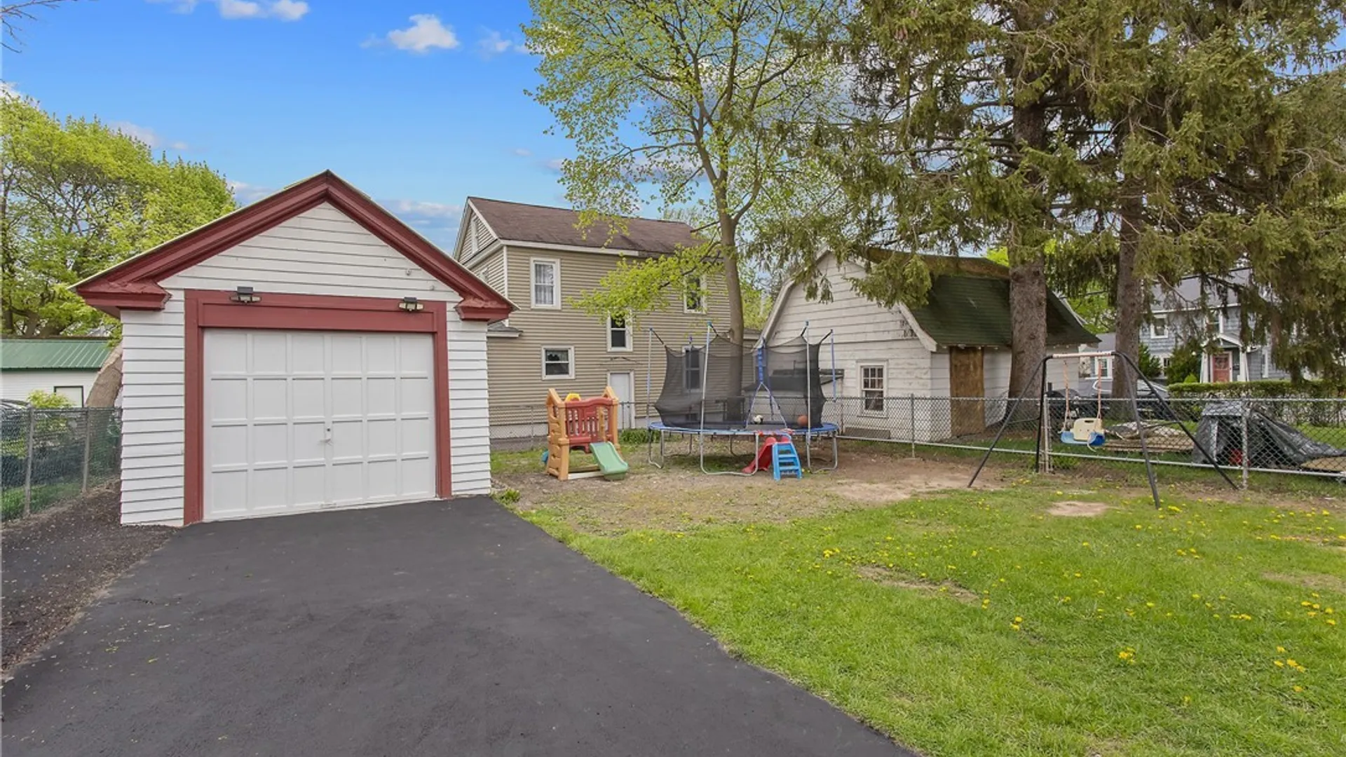 Property at 606 Seeley Road, Syracuse, NY 13224 38