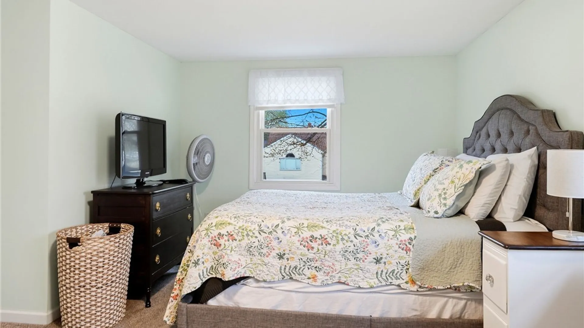 Property at 25 Rossiter Avenue, Cheektowaga, NY 14043 25