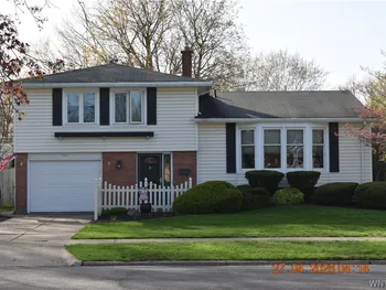 Property at 828 Sun Valley Drive, North Tonawanda, NY 14120