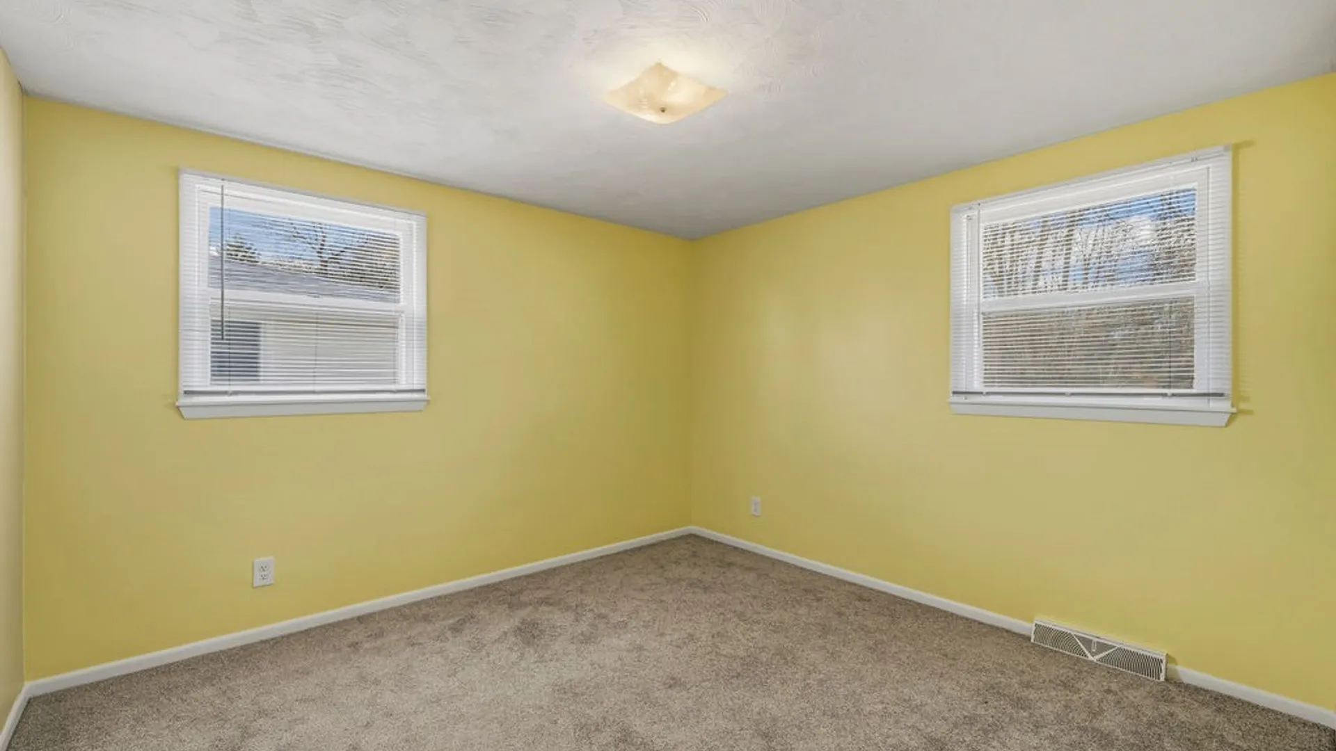 Property at 1452 Sherwood Avenue, North Tonawanda, NY 14120 18