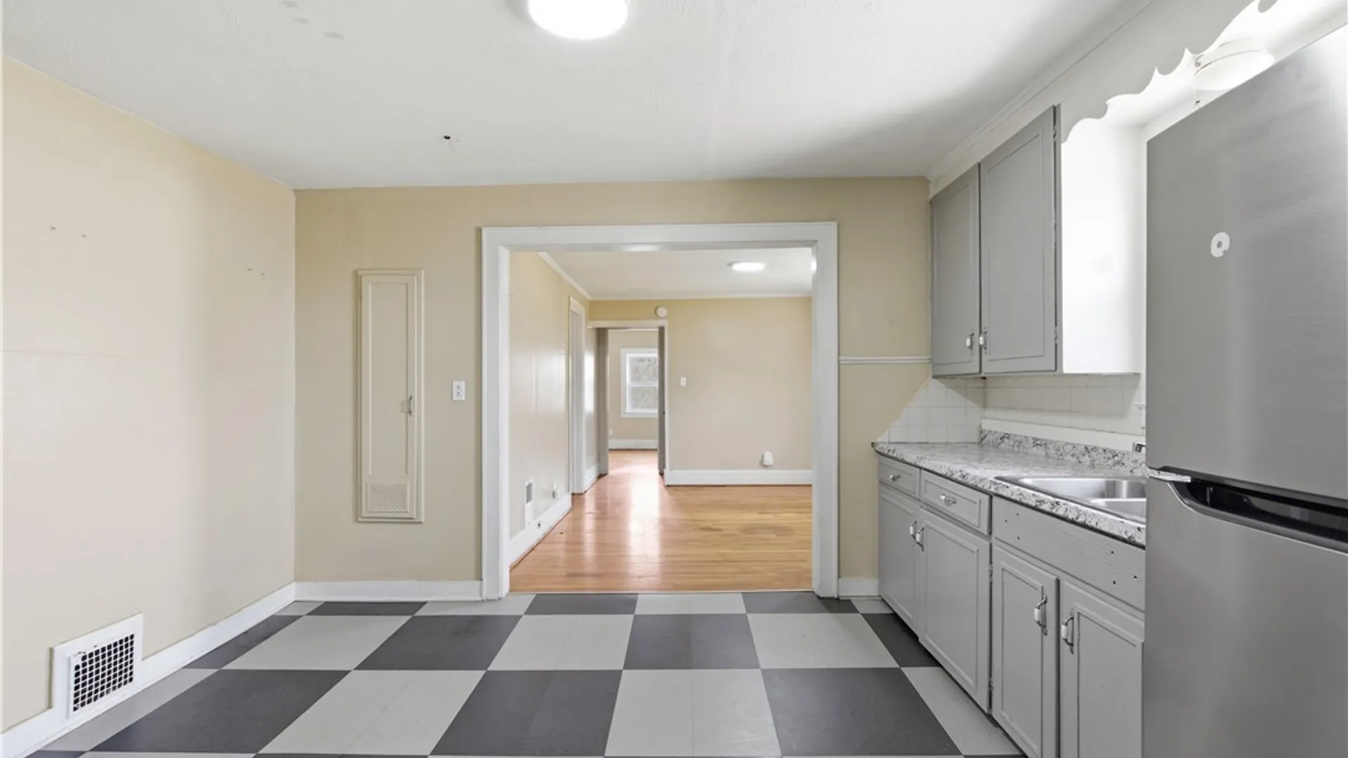 Property at 1024 Danforth Street, Syracuse, NY 13208 5